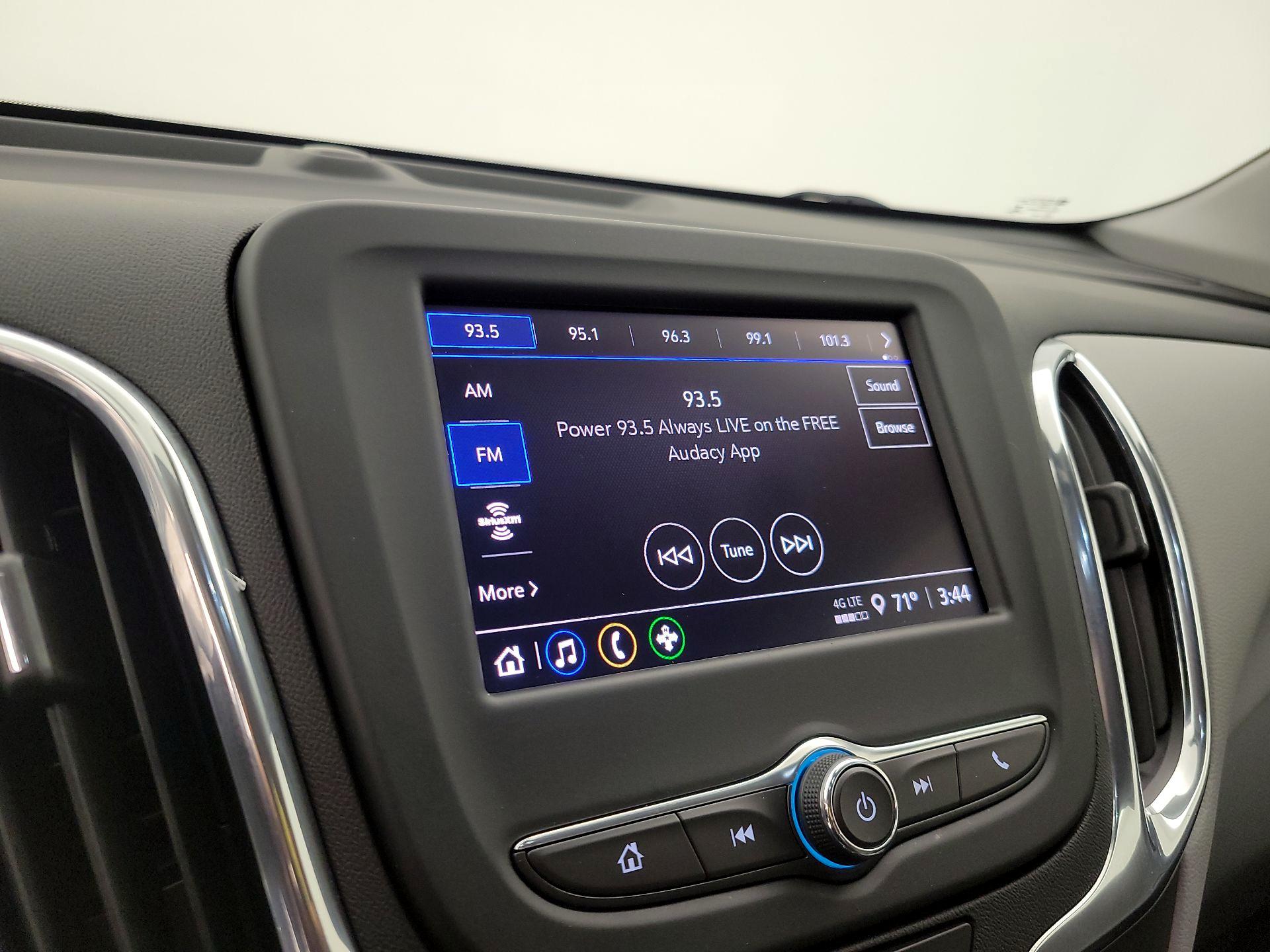 Thumbnail: 2022 Chevrolet Equinox - 15