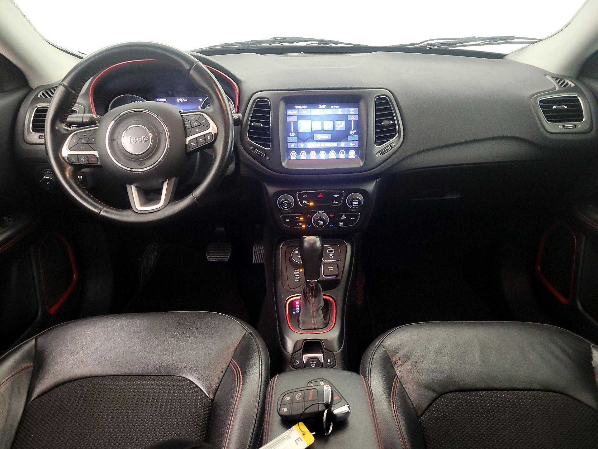 Thumbnail: 2021 Jeep Compass - 9