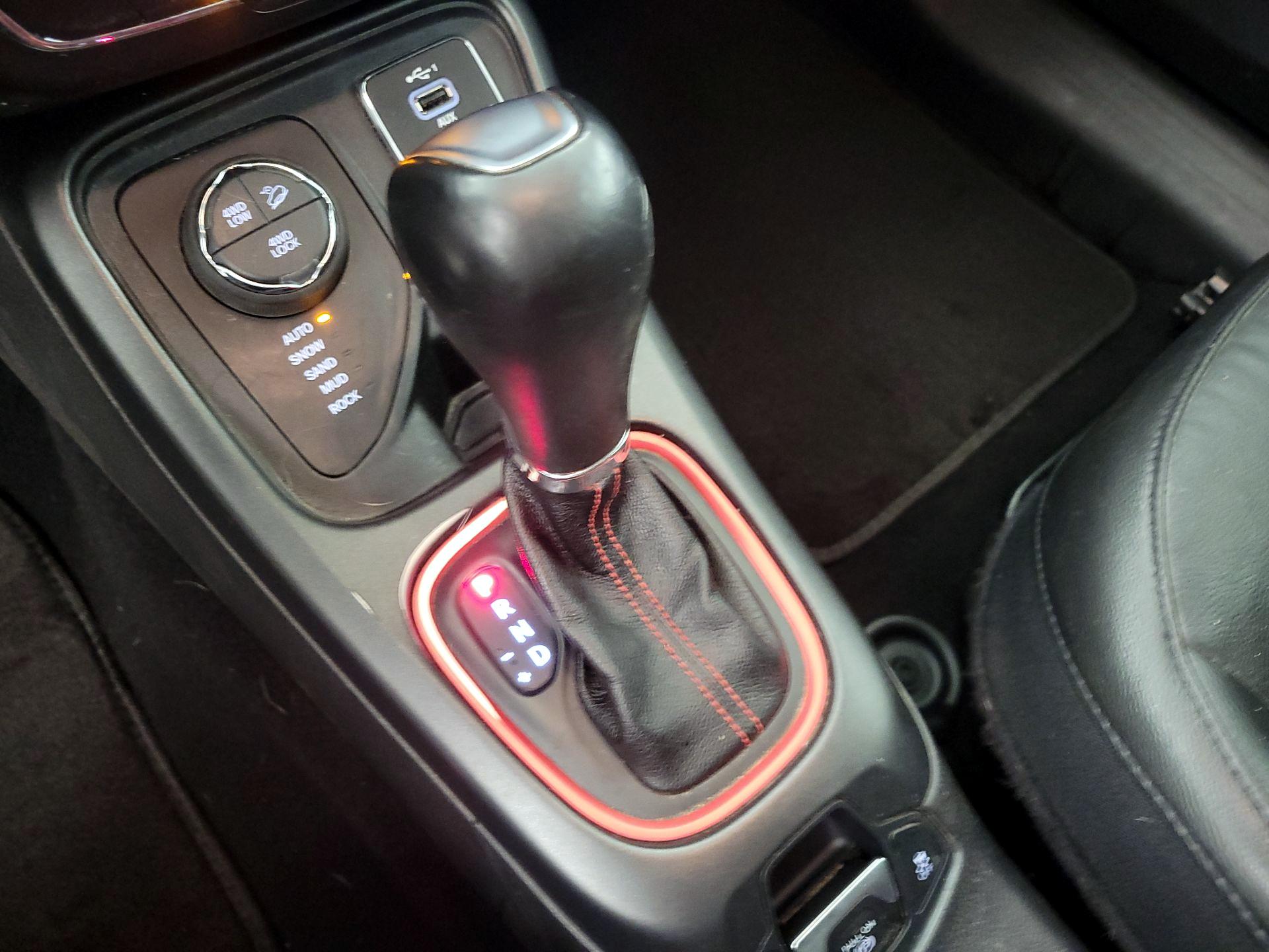 Thumbnail: 2021 Jeep Compass - 17