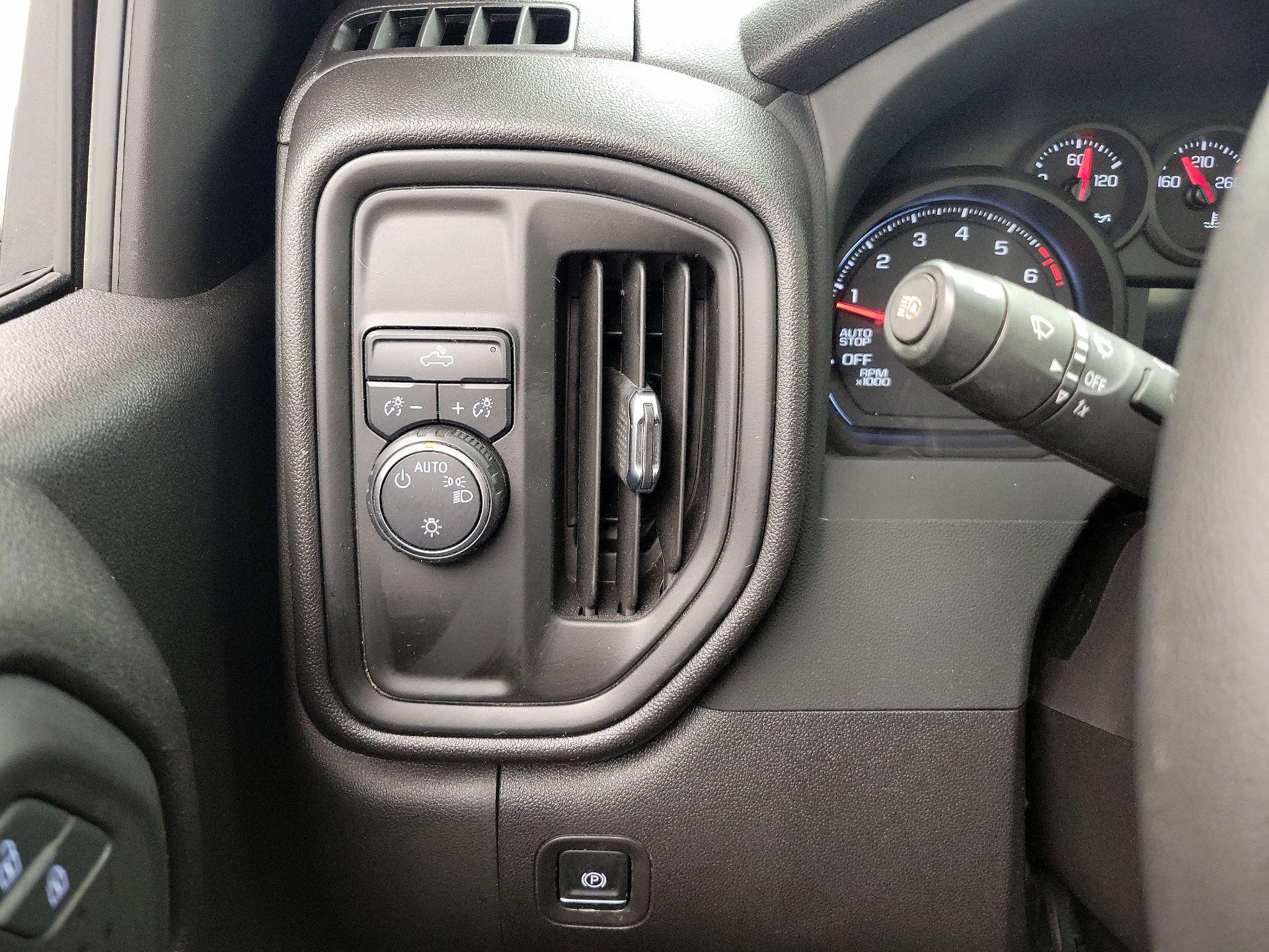 Thumbnail: 2024 Chevrolet Silverado 1500 - 13