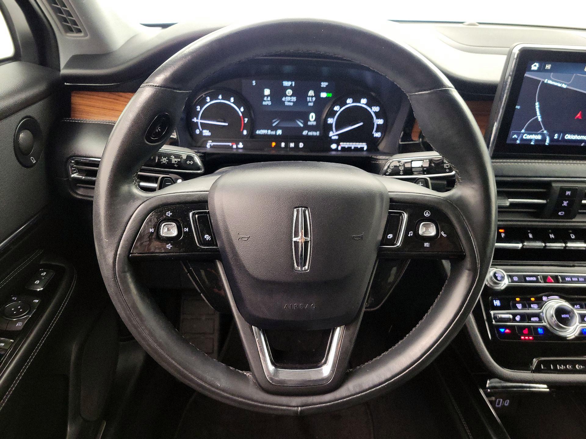 Thumbnail: 2020 Lincoln Corsair - 10