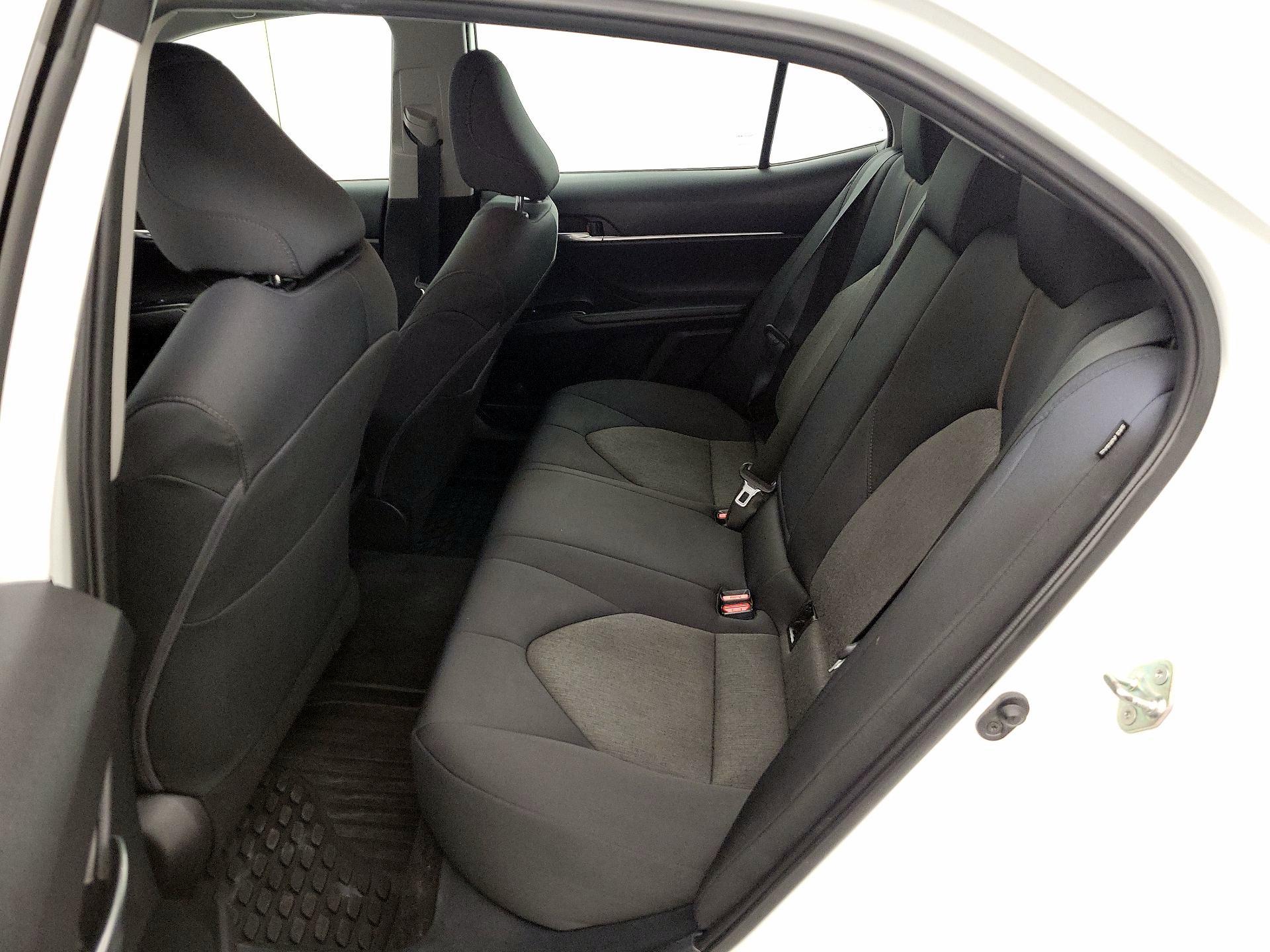 Thumbnail: 2020 Toyota Camry - 19