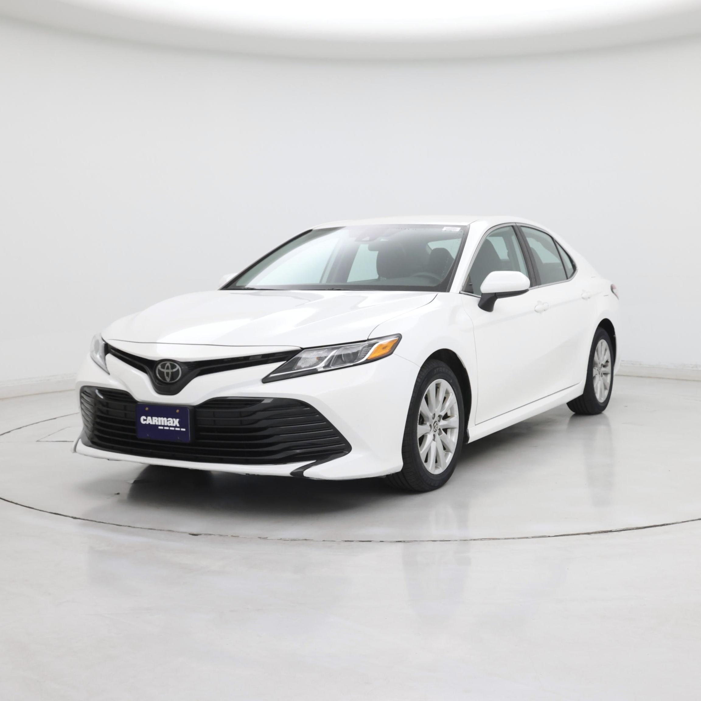Thumbnail: 2020 Toyota Camry - 4