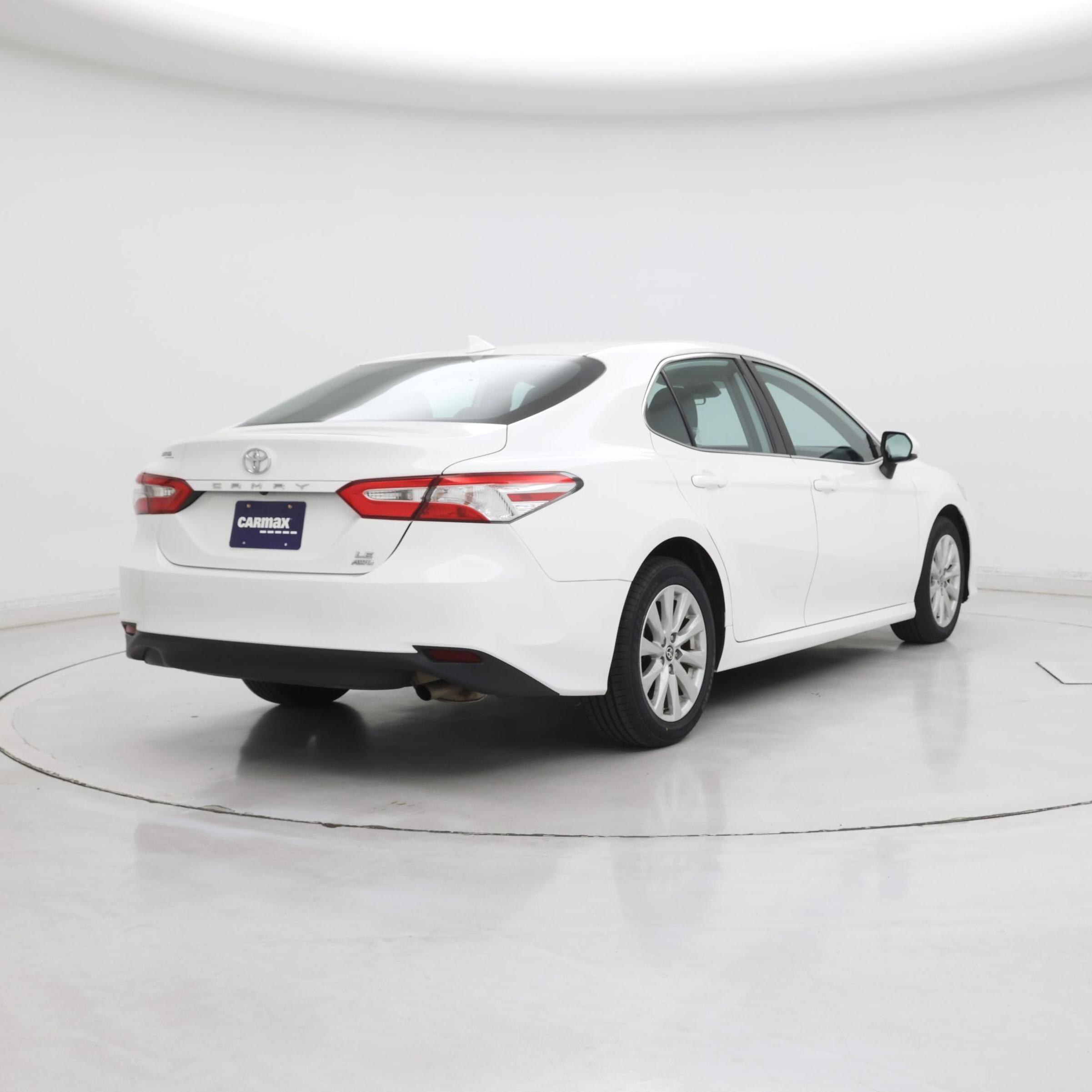 Thumbnail: 2020 Toyota Camry - 8