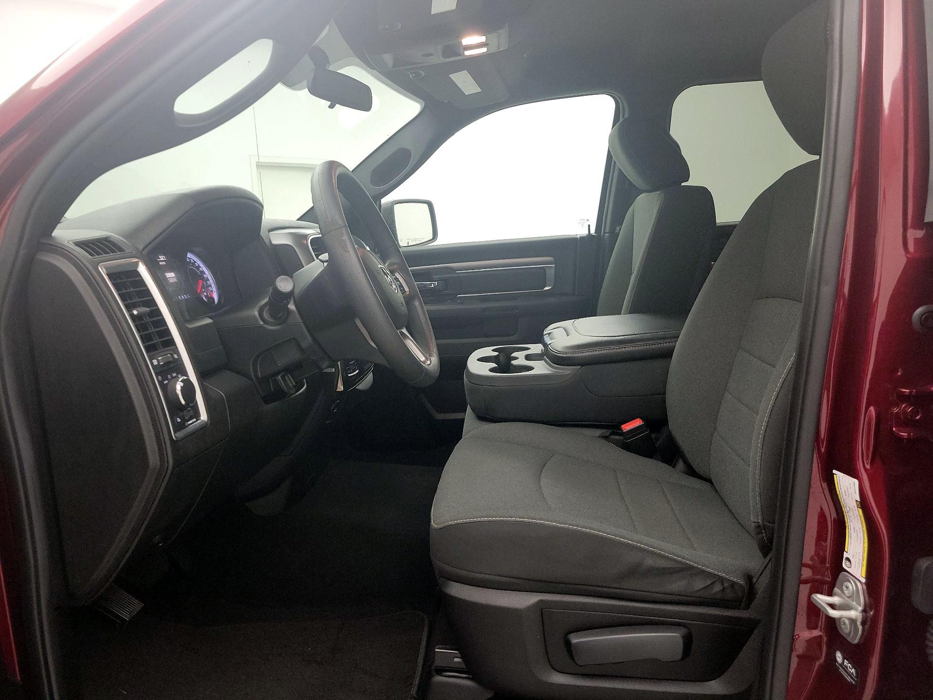 Thumbnail: 2022 RAM 1500 Classic - 11