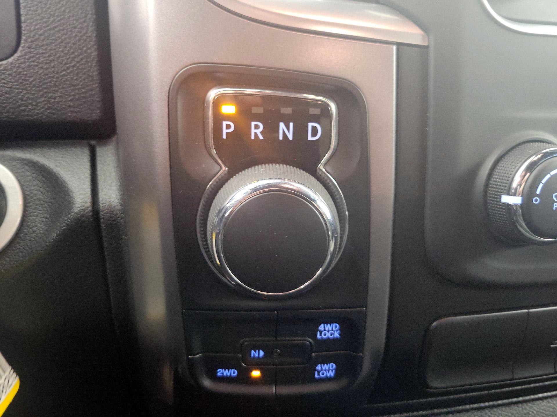 Thumbnail: 2022 RAM 1500 Classic - 17