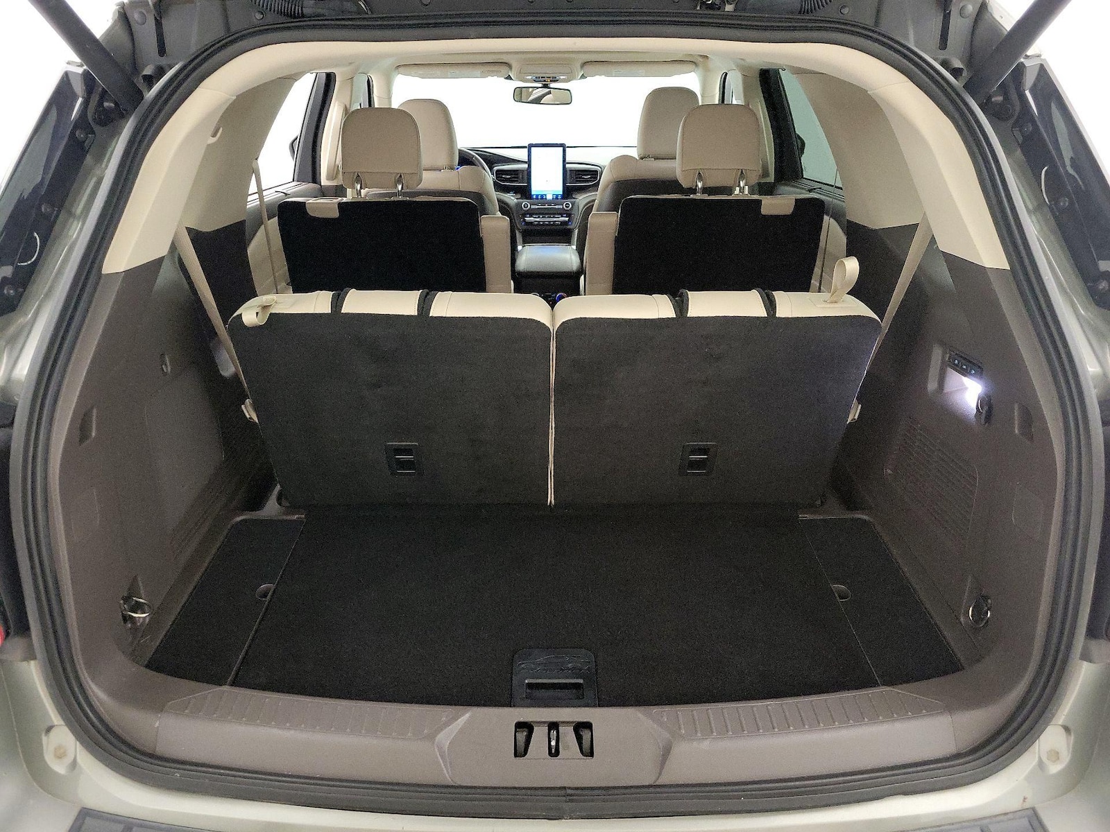 2020 Ford Explorer Platinum - Photo 24