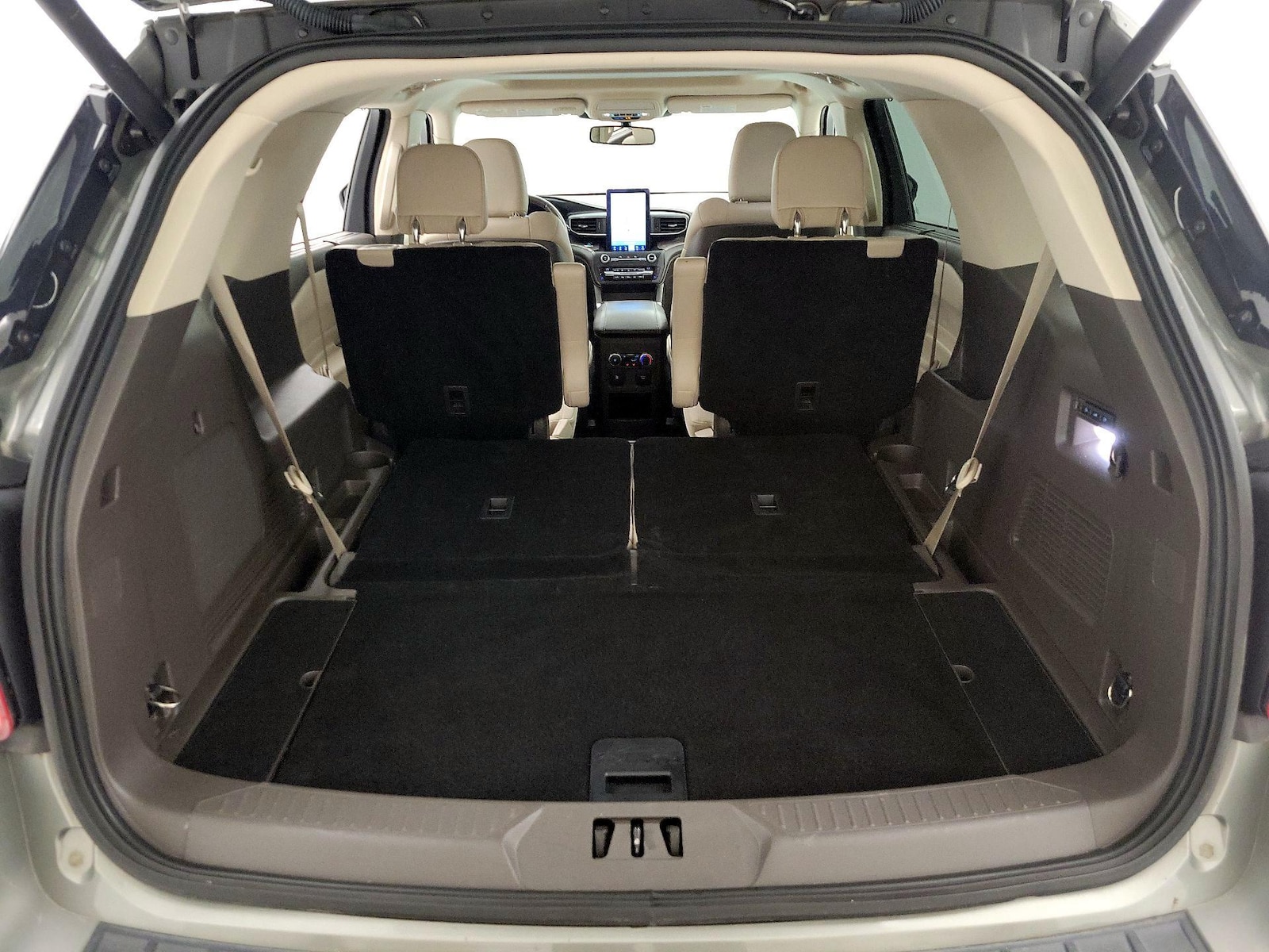 2020 Ford Explorer Platinum - Photo 25