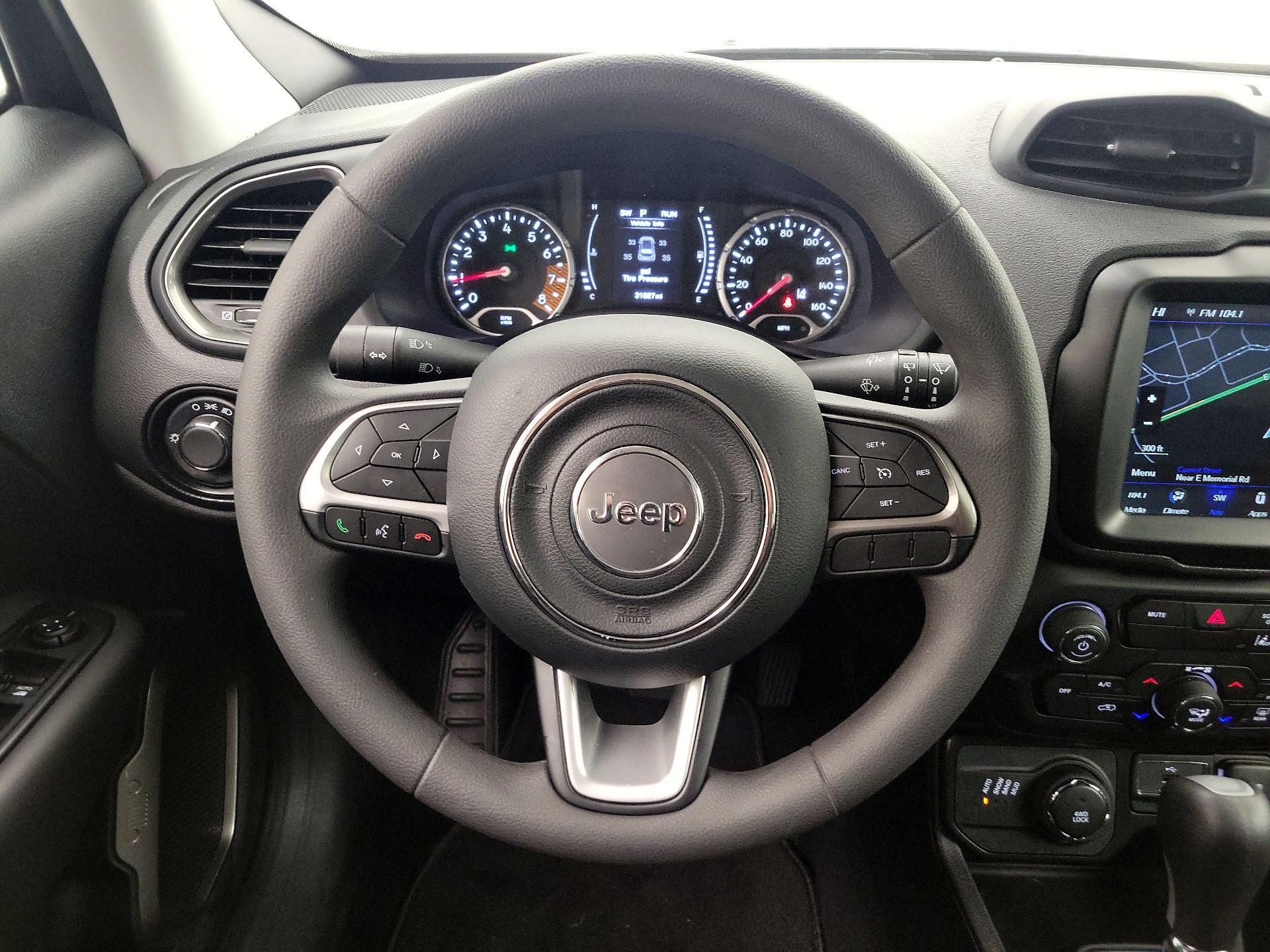 Thumbnail: 2023 Jeep Renegade - 10