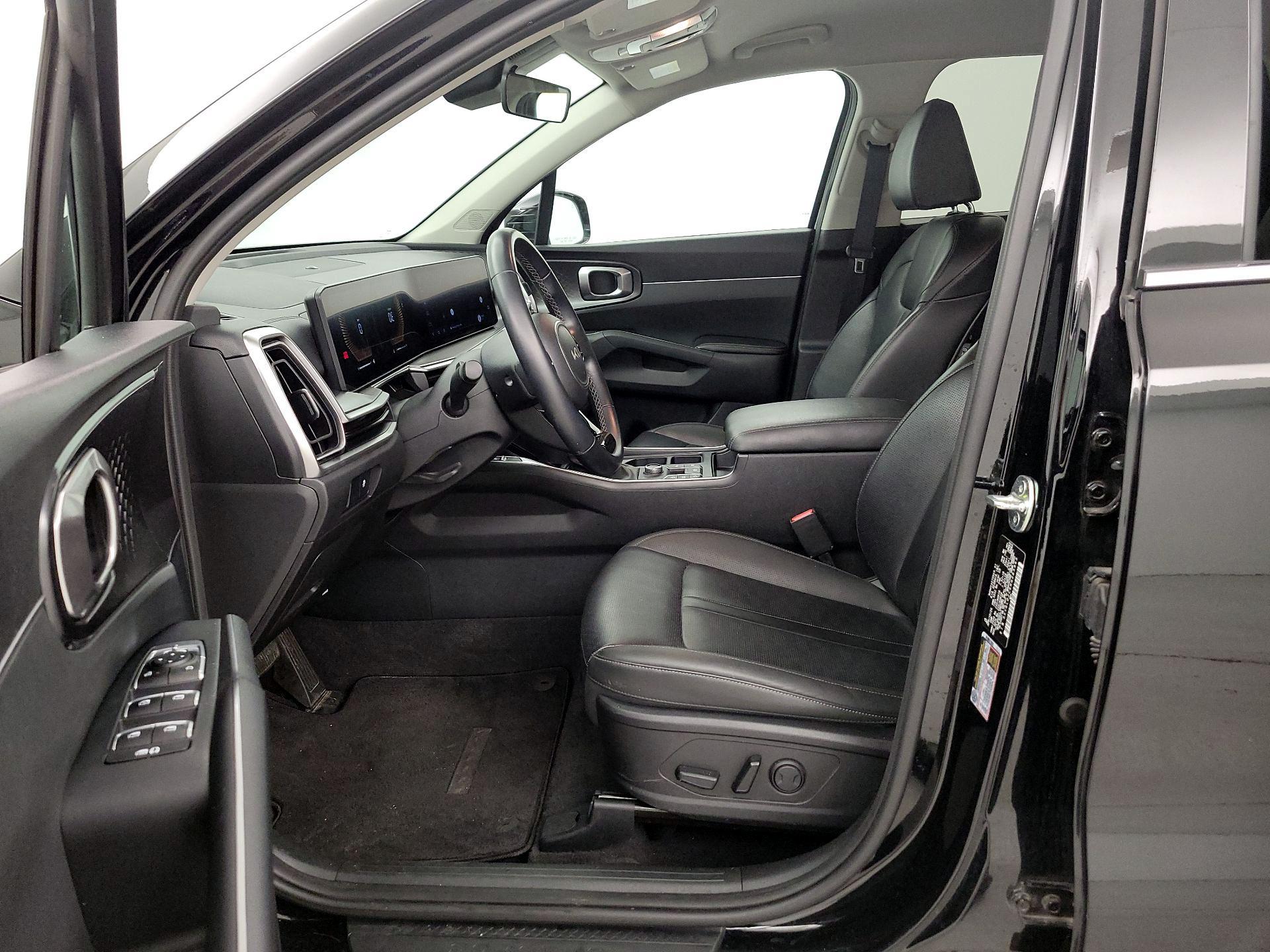 Thumbnail: 2024 Kia Sorento - 11