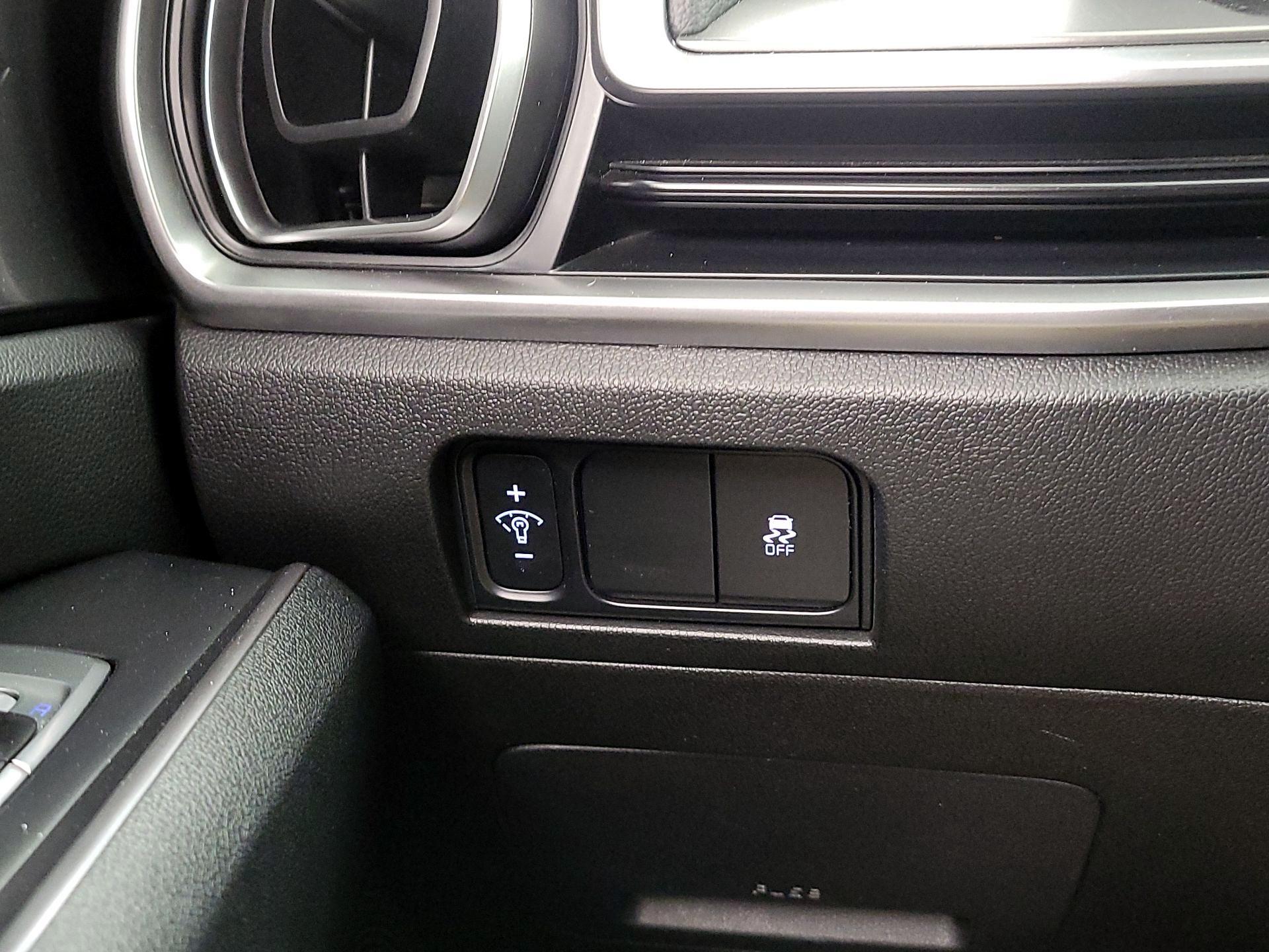 Thumbnail: 2024 Kia Sorento - 13