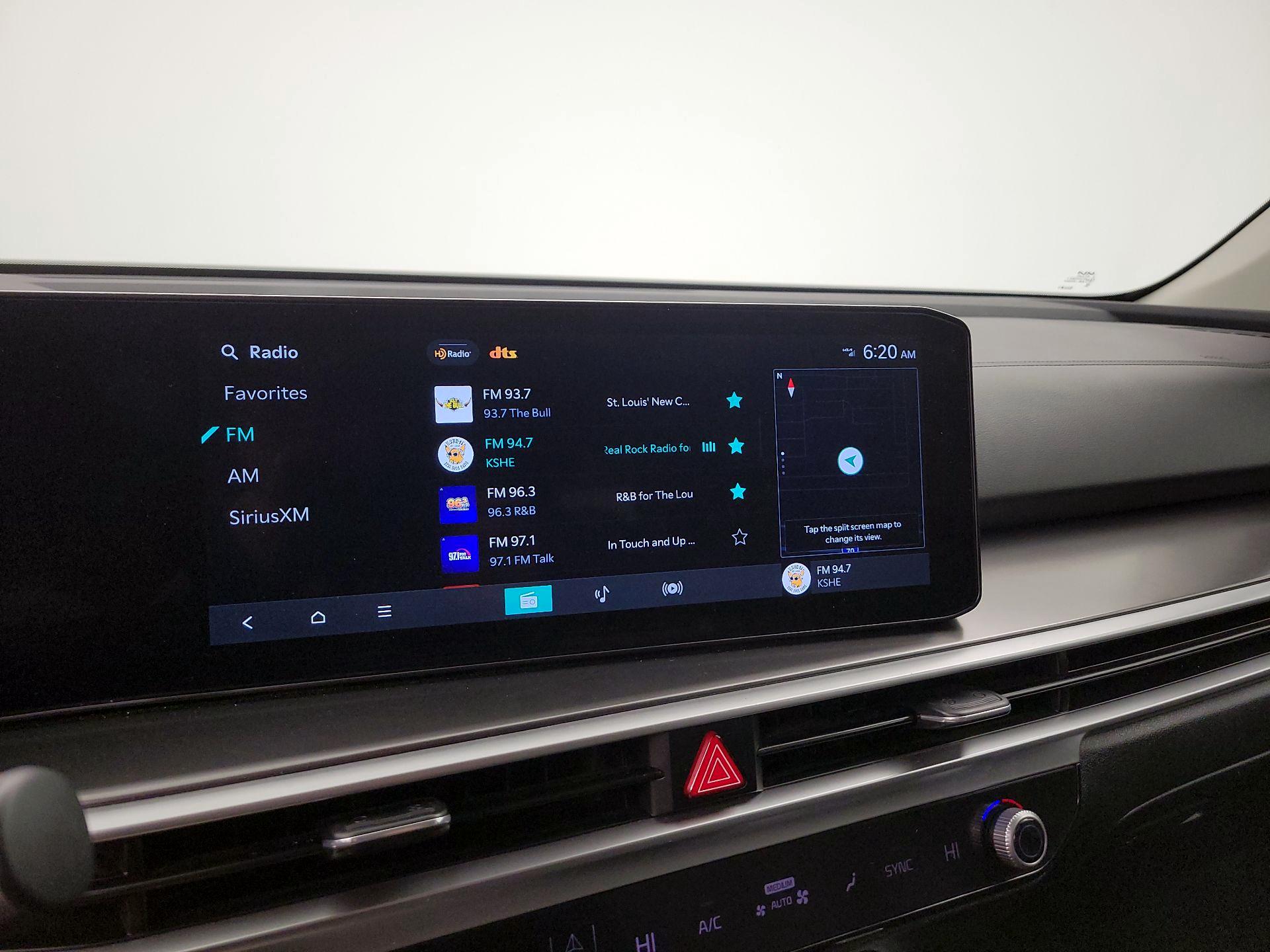 Thumbnail: 2024 Kia Sorento - 16