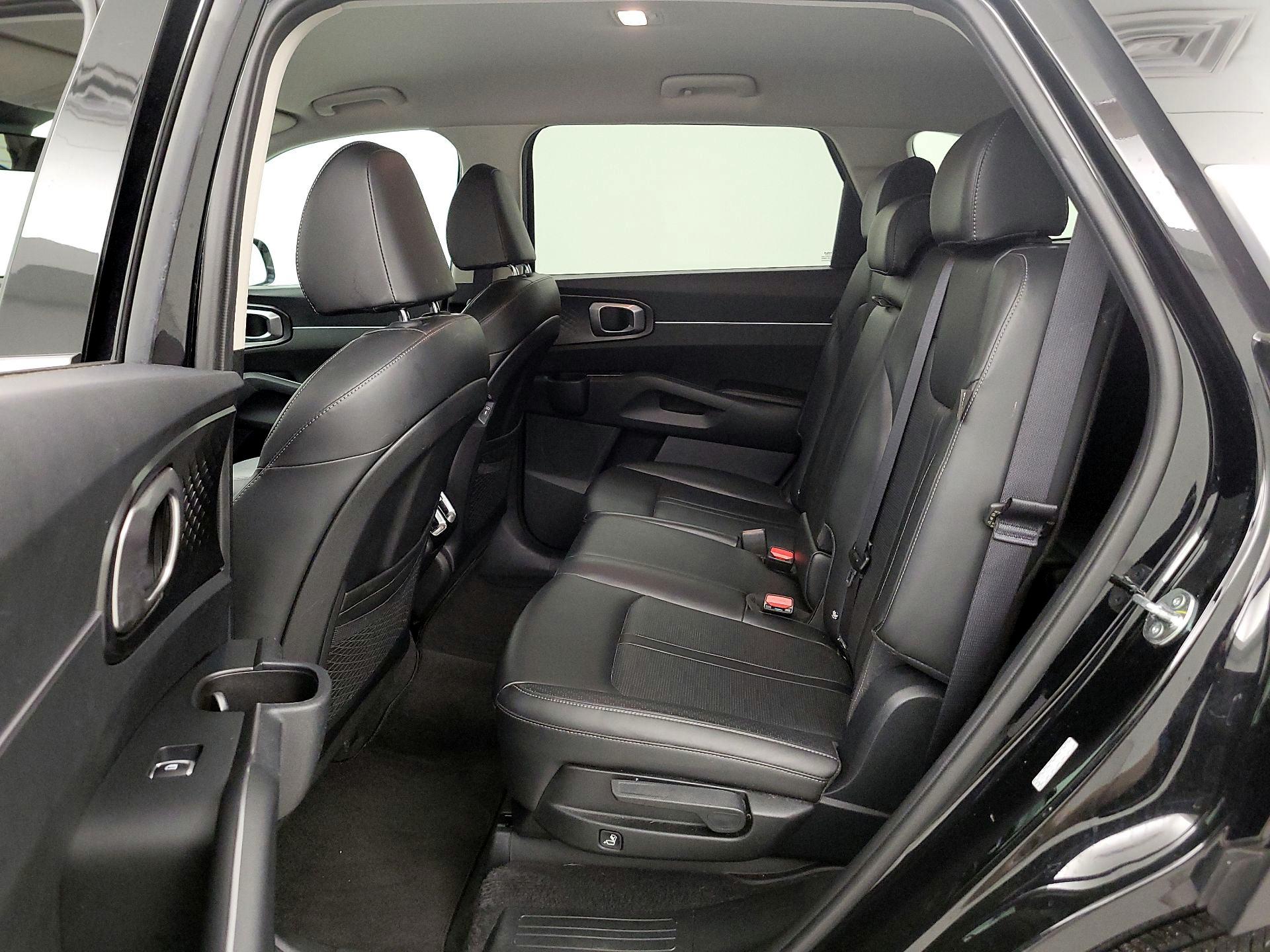 Thumbnail: 2024 Kia Sorento - 20