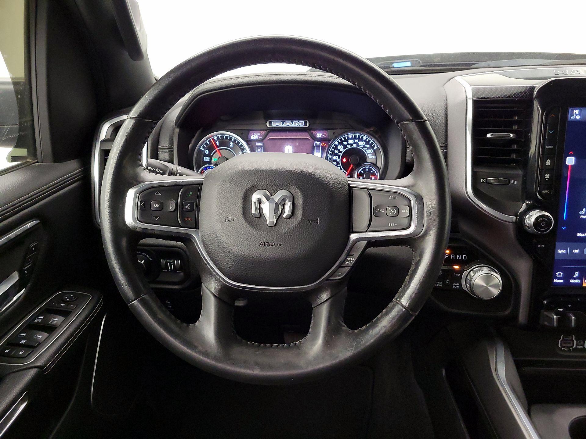 Thumbnail: 2022 RAM 1500 - 10