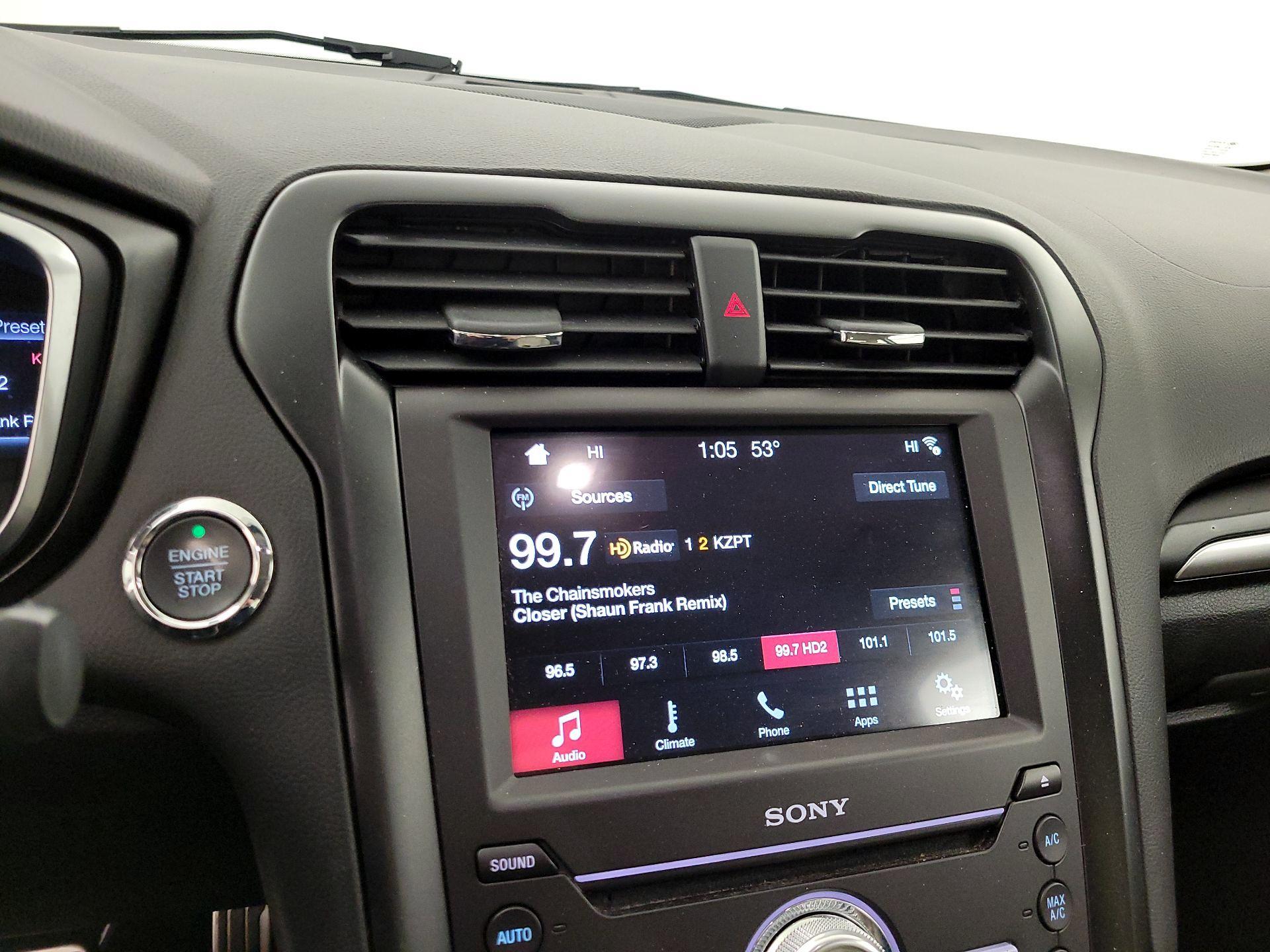 Thumbnail: 2017 Ford Fusion - 15