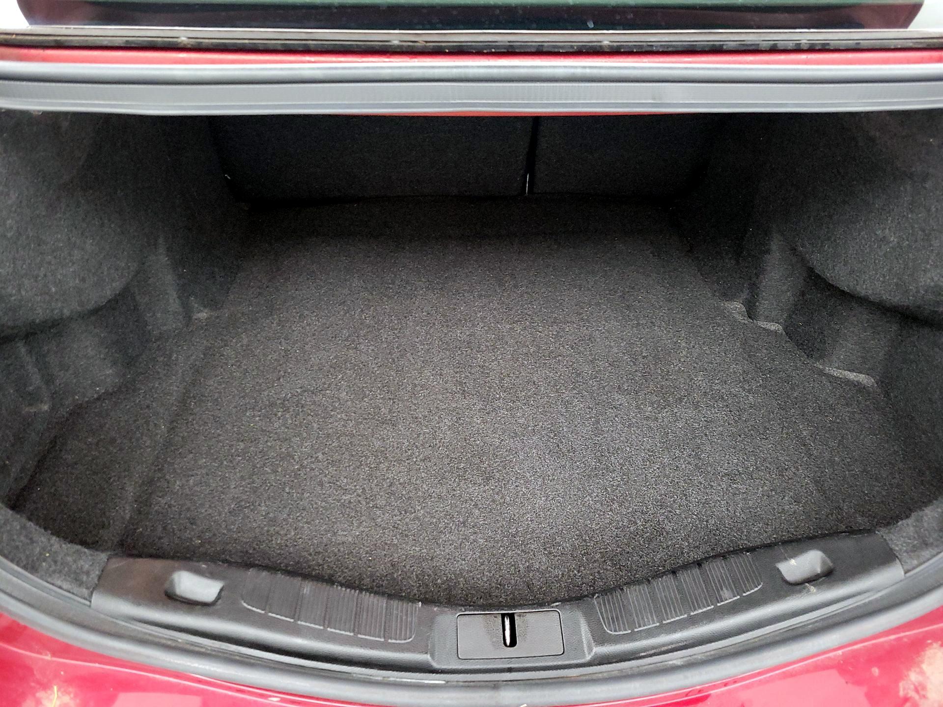 Thumbnail: 2017 Ford Fusion - 20