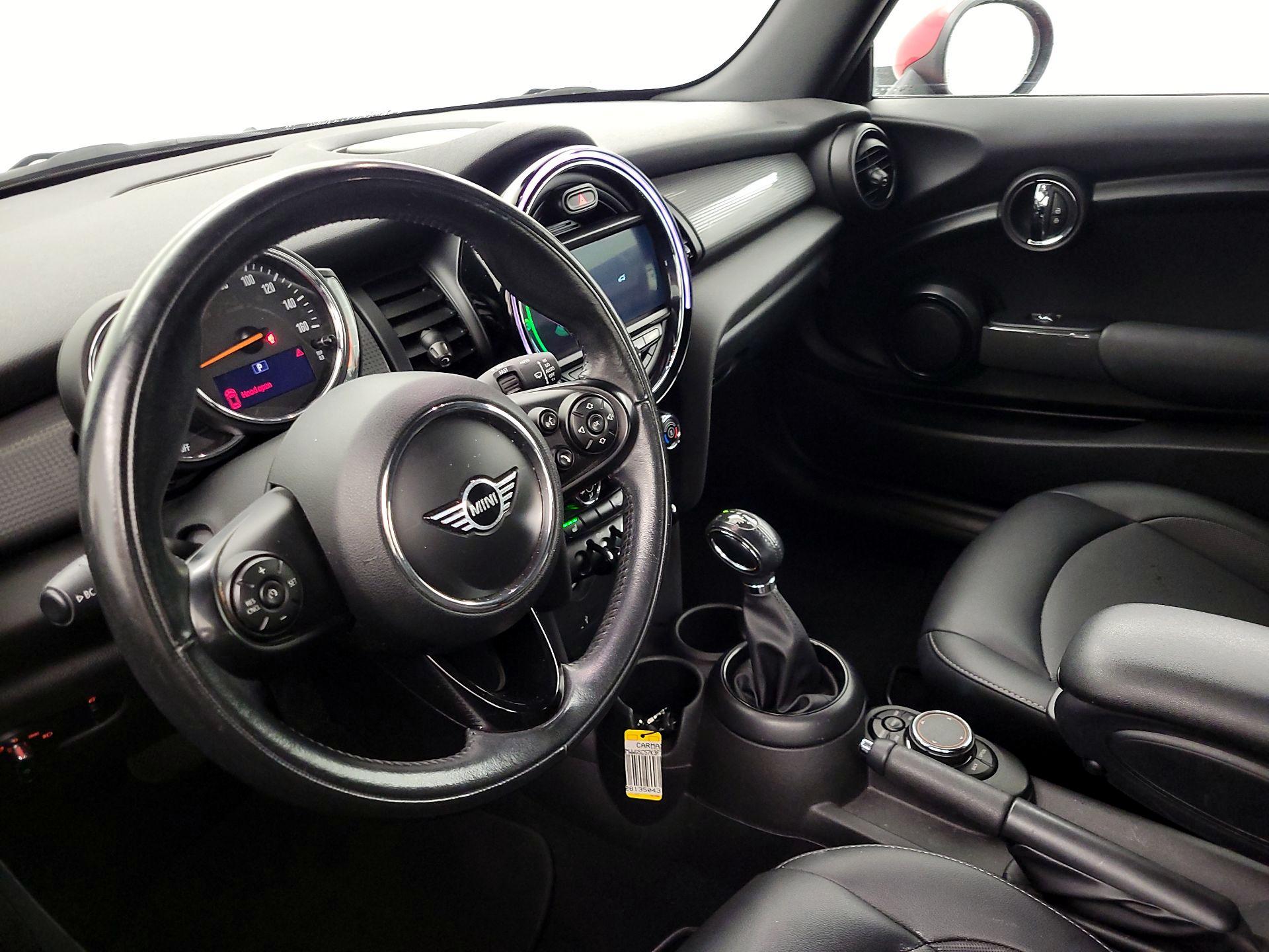 Thumbnail: 2019 MINI Cooper - 9