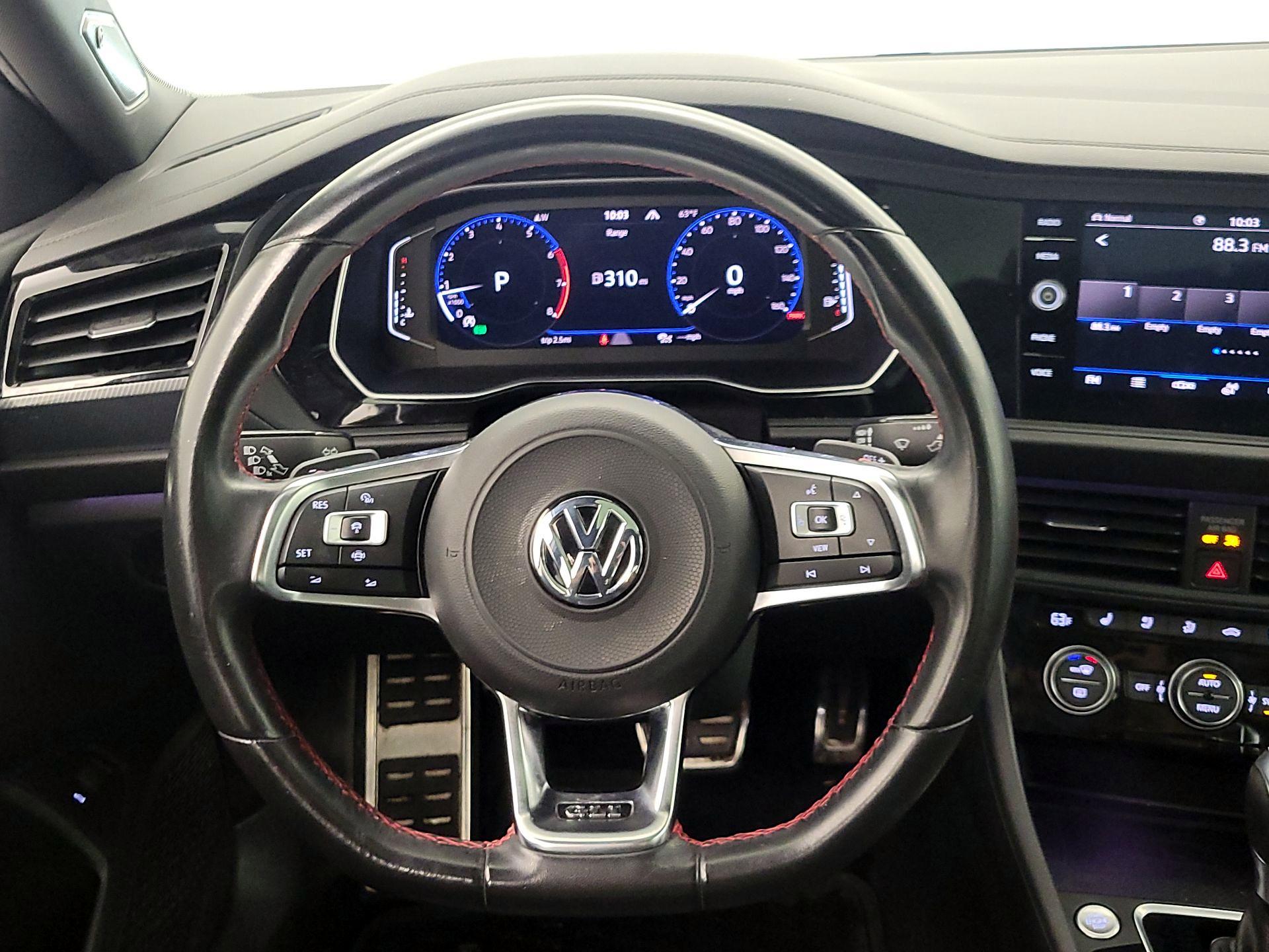 Thumbnail: 2021 Volkswagen Jetta - 10