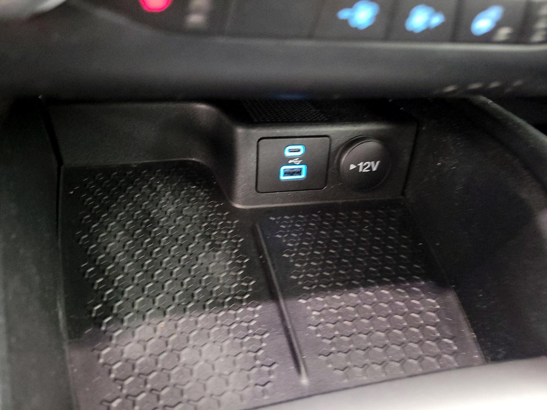 Thumbnail: 2022 Ford Bronco Sport - 18