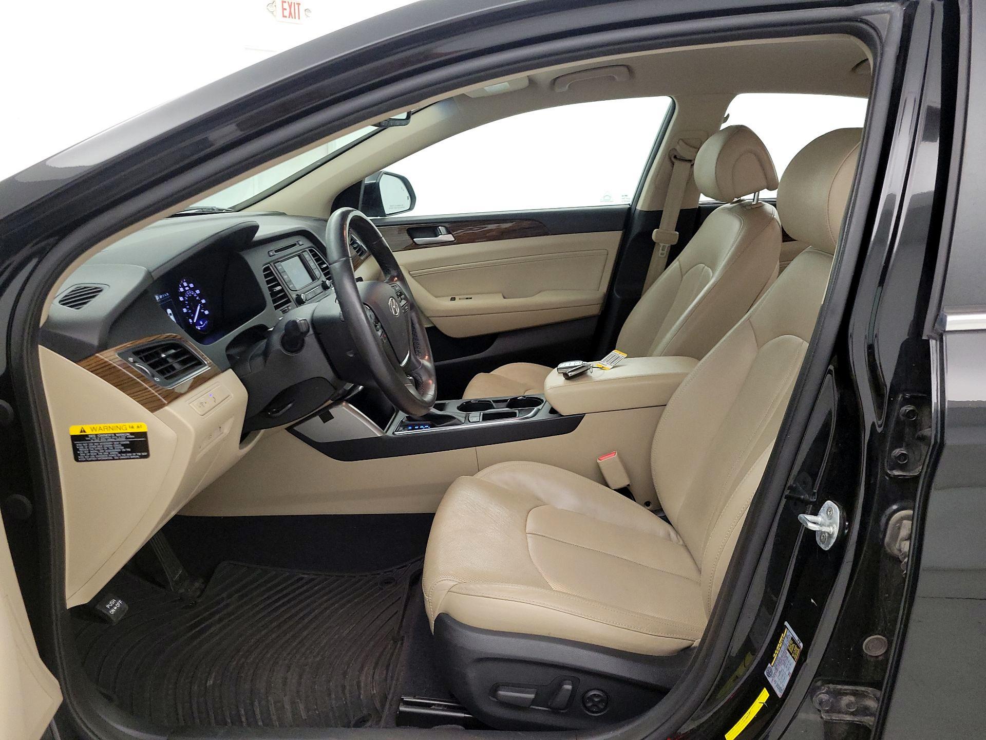 Thumbnail: 2016 Hyundai Sonata - 11