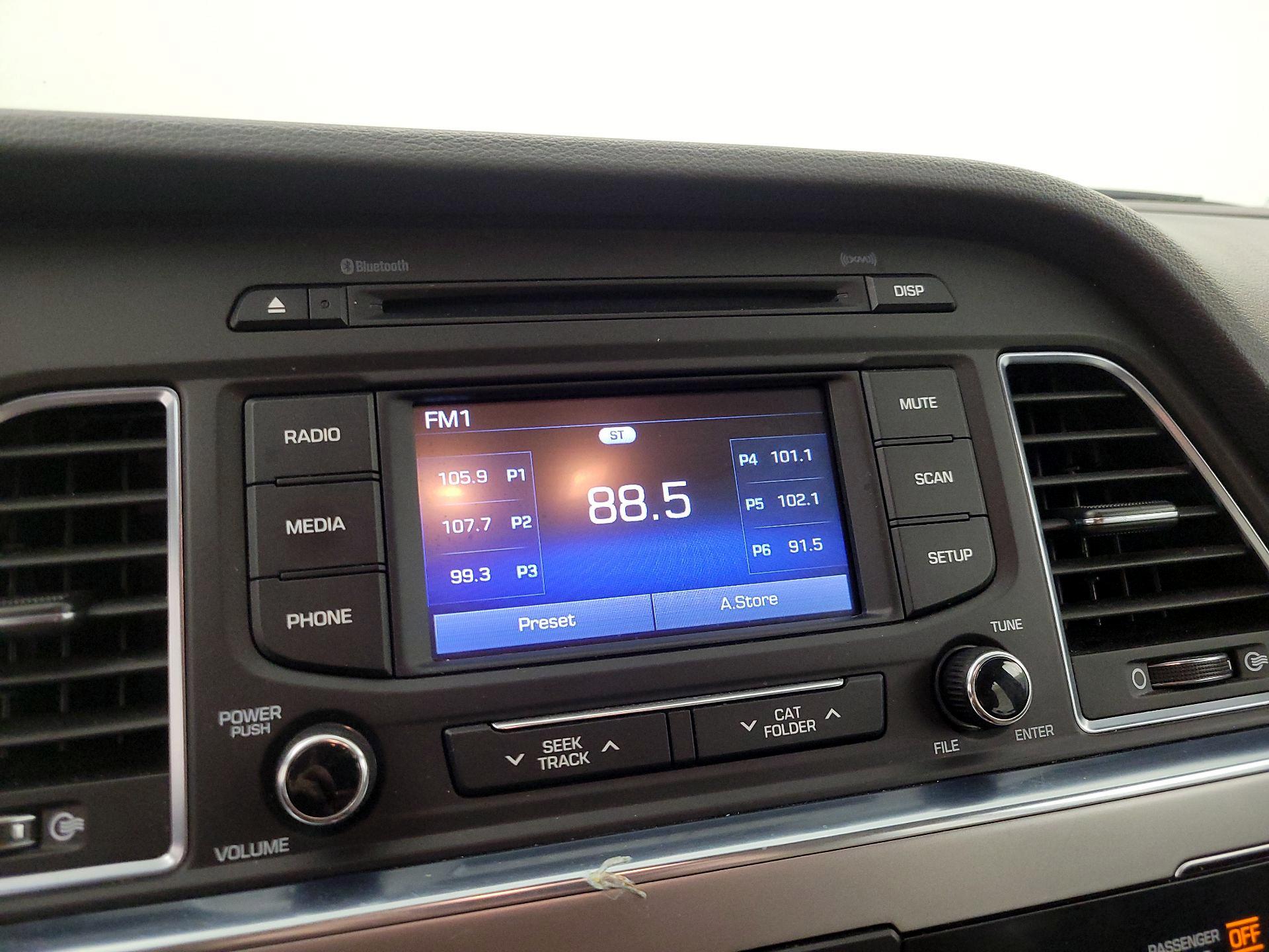 Thumbnail: 2016 Hyundai Sonata - 15