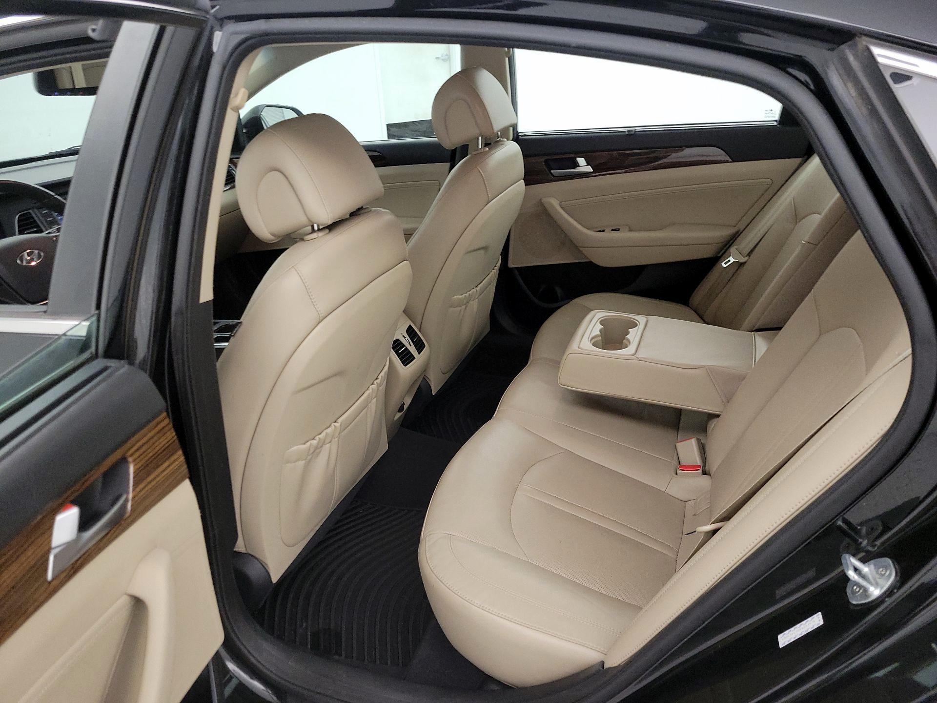 Thumbnail: 2016 Hyundai Sonata - 19