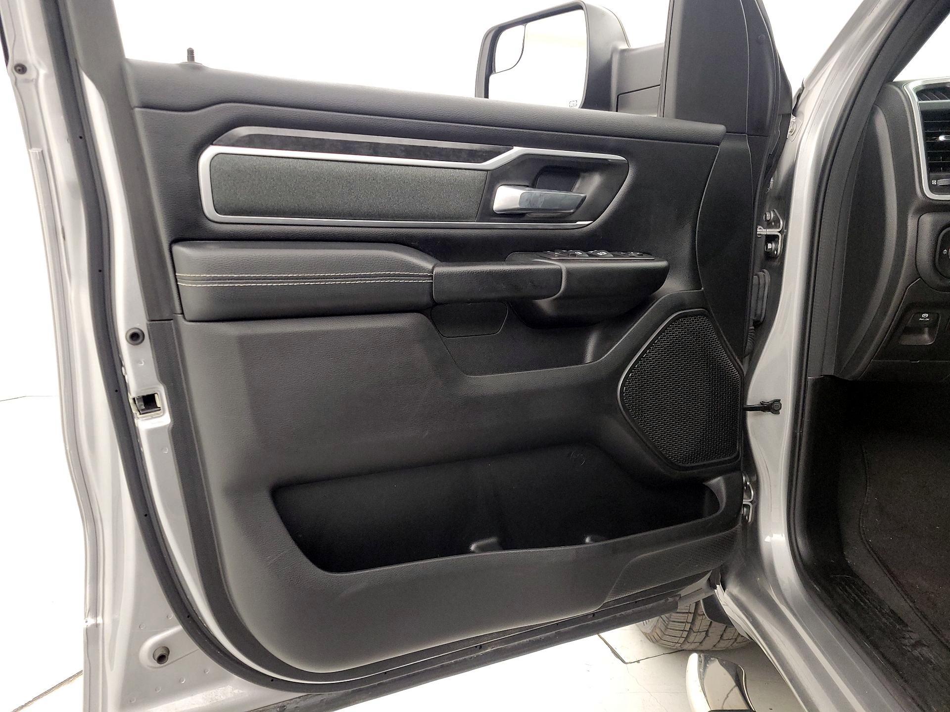 Thumbnail: 2022 RAM 1500 - 10