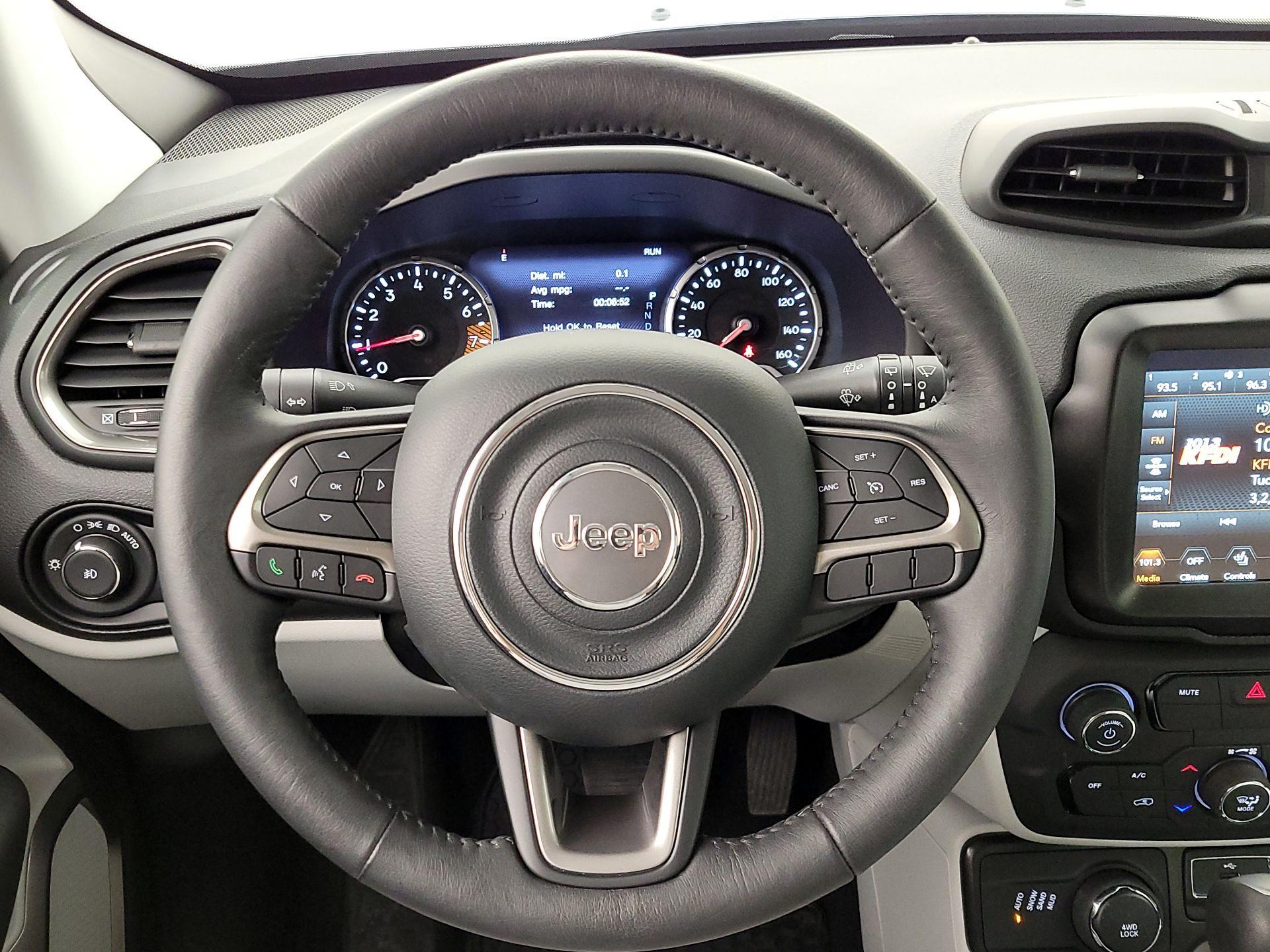 Thumbnail: 2022 Jeep Renegade - 10