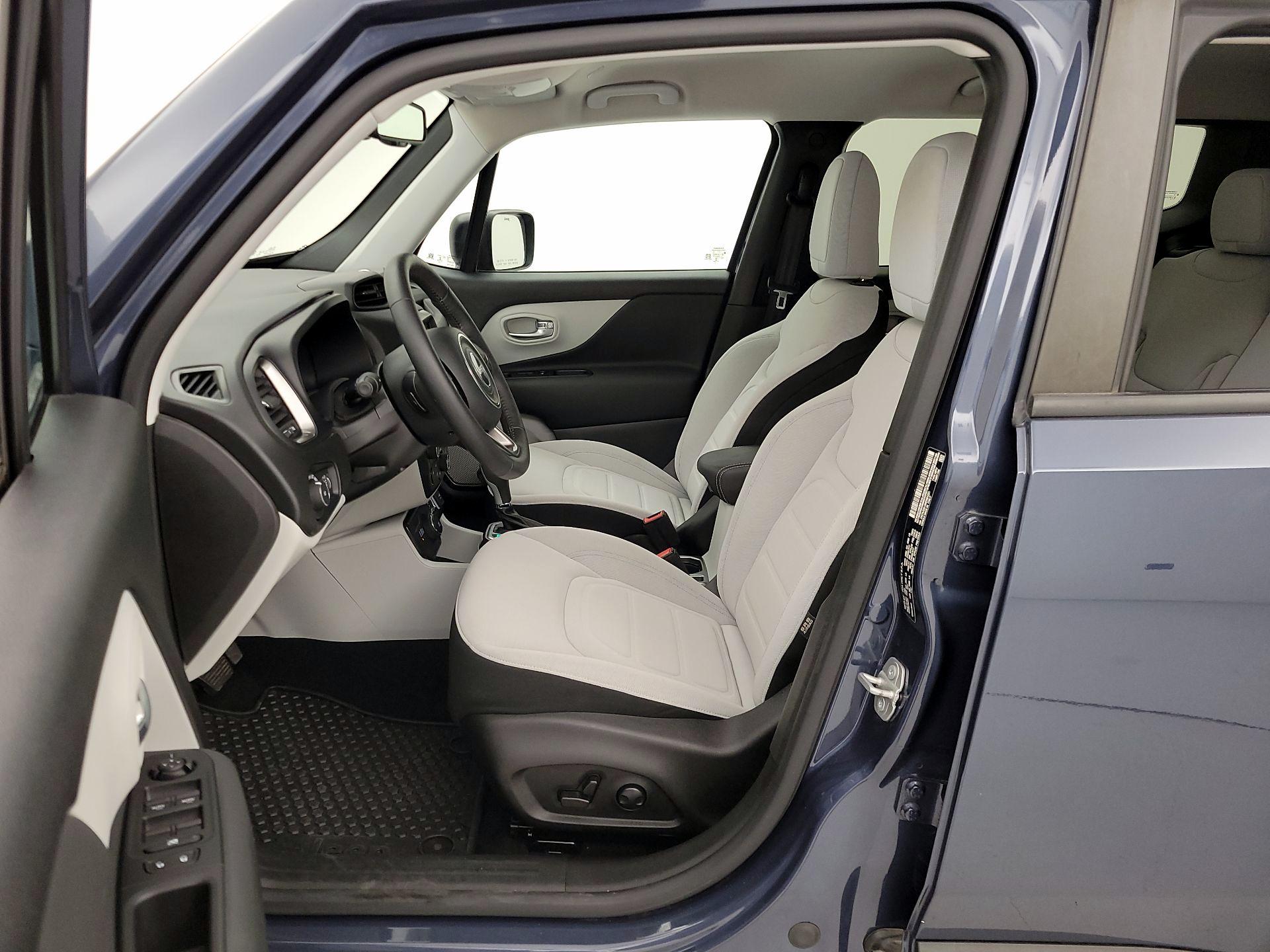 Thumbnail: 2022 Jeep Renegade - 11