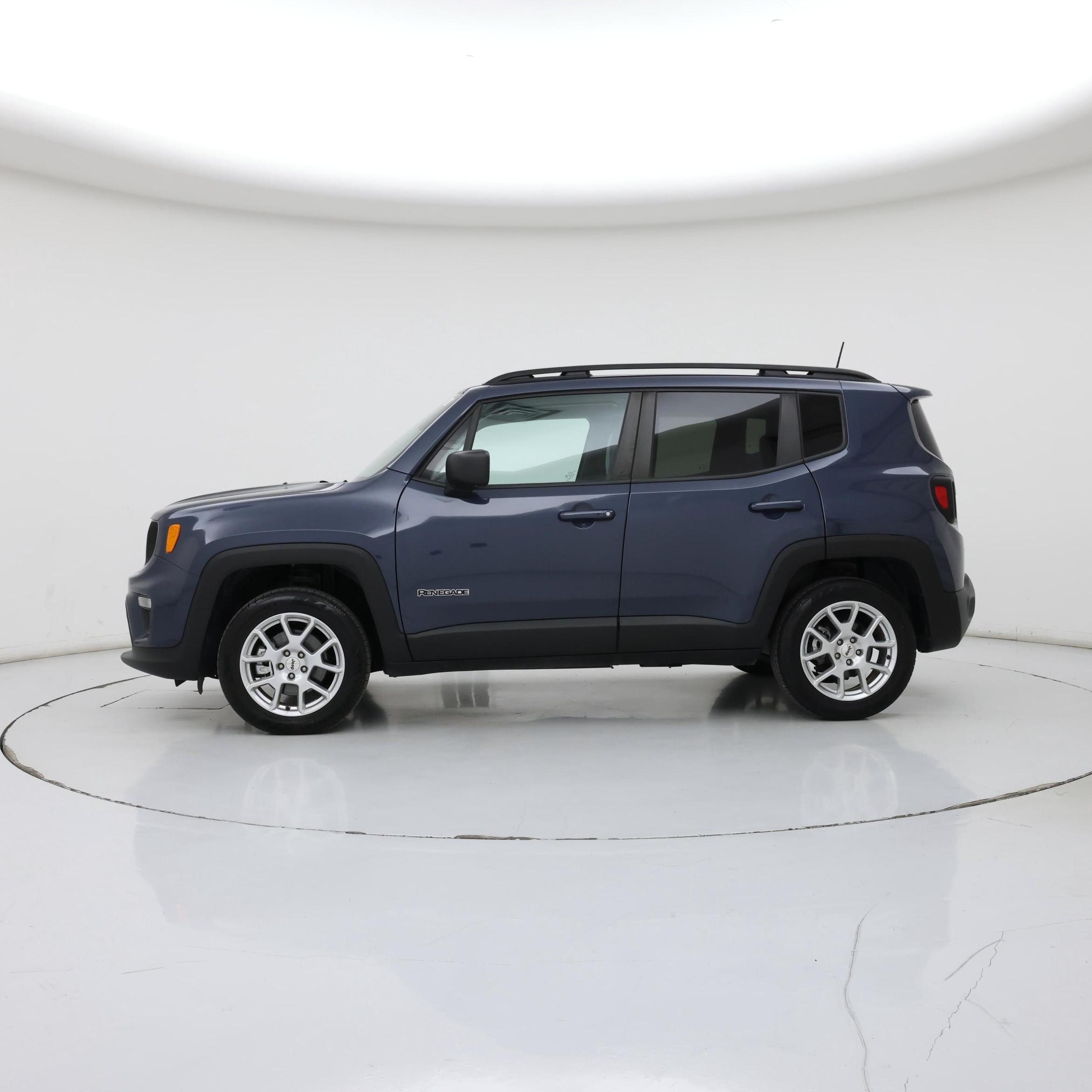 Thumbnail: 2022 Jeep Renegade - 3