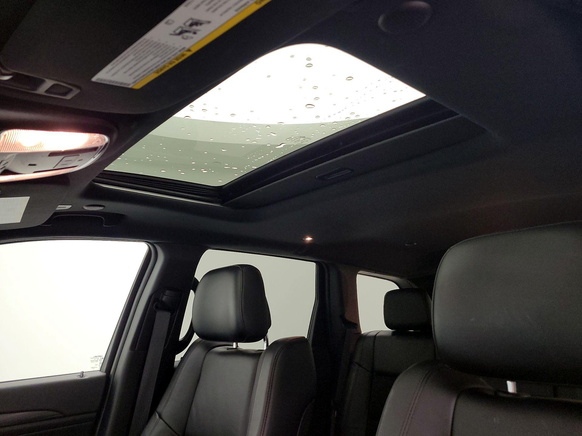 Thumbnail: 2020 Jeep Grand Cherokee - 20