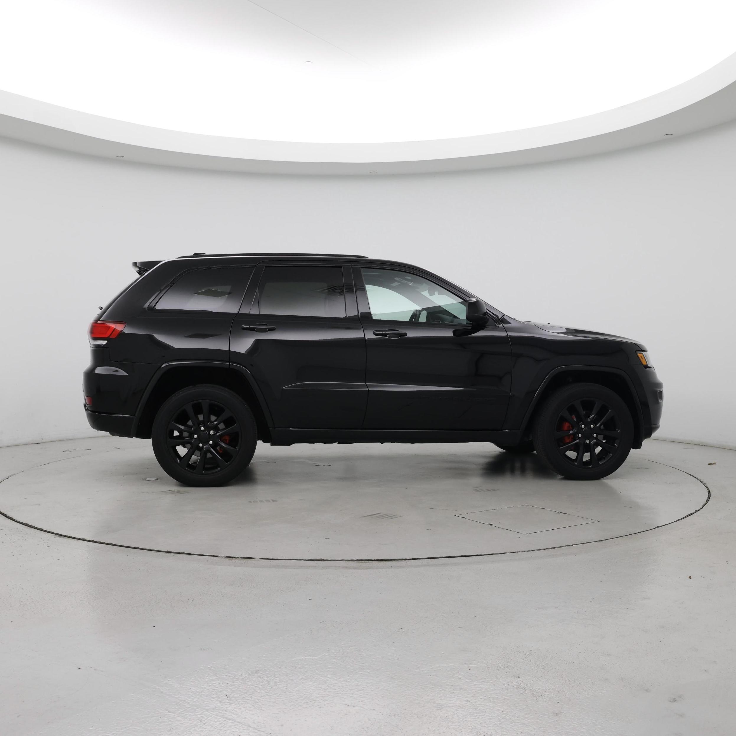 Thumbnail: 2020 Jeep Grand Cherokee - 7