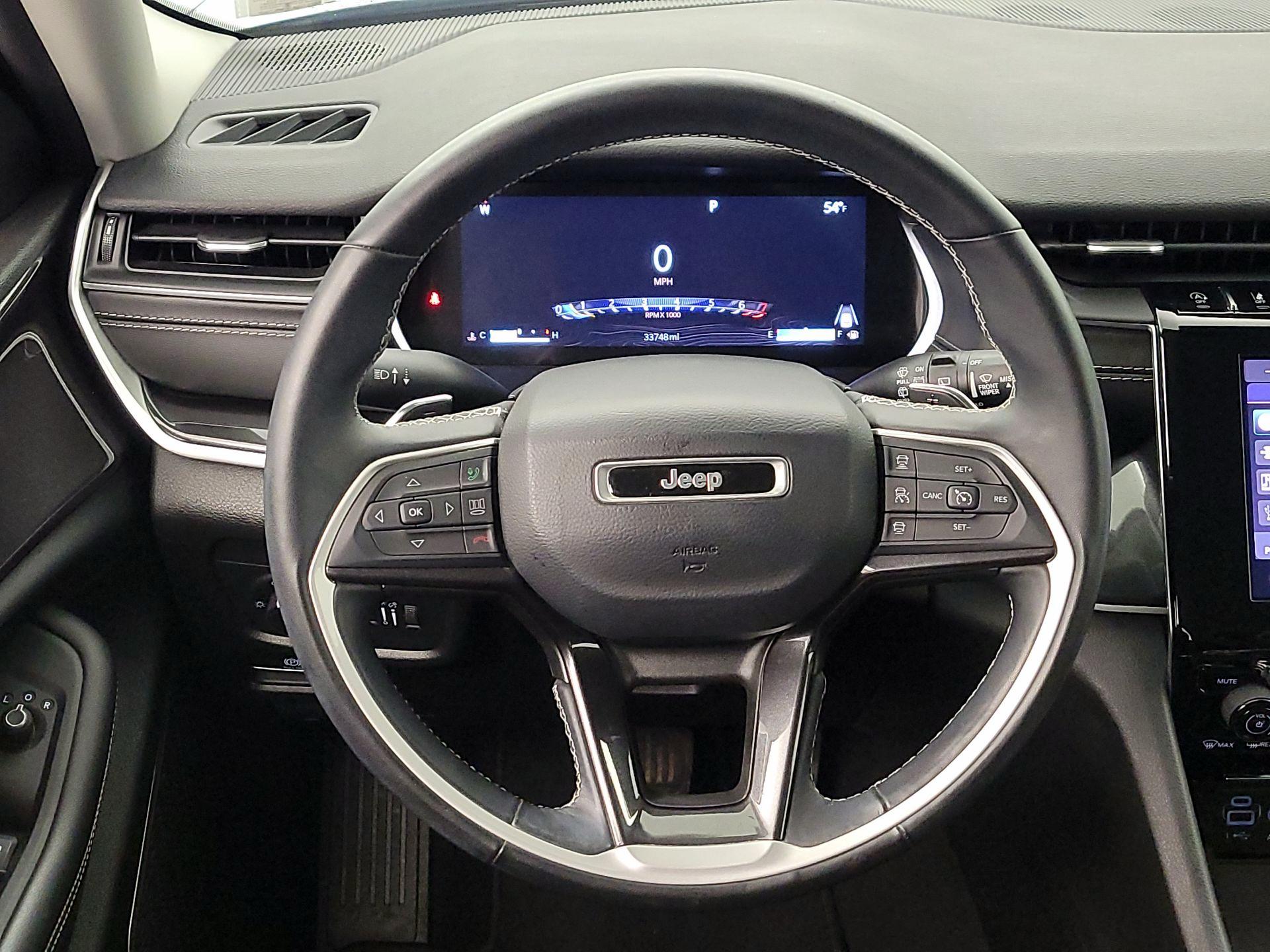 Thumbnail: 2022 Jeep Grand Cherokee - 10