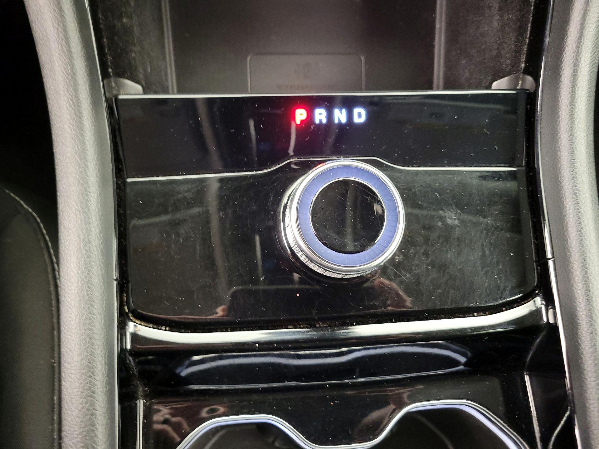 Thumbnail: 2022 Jeep Grand Cherokee - 17