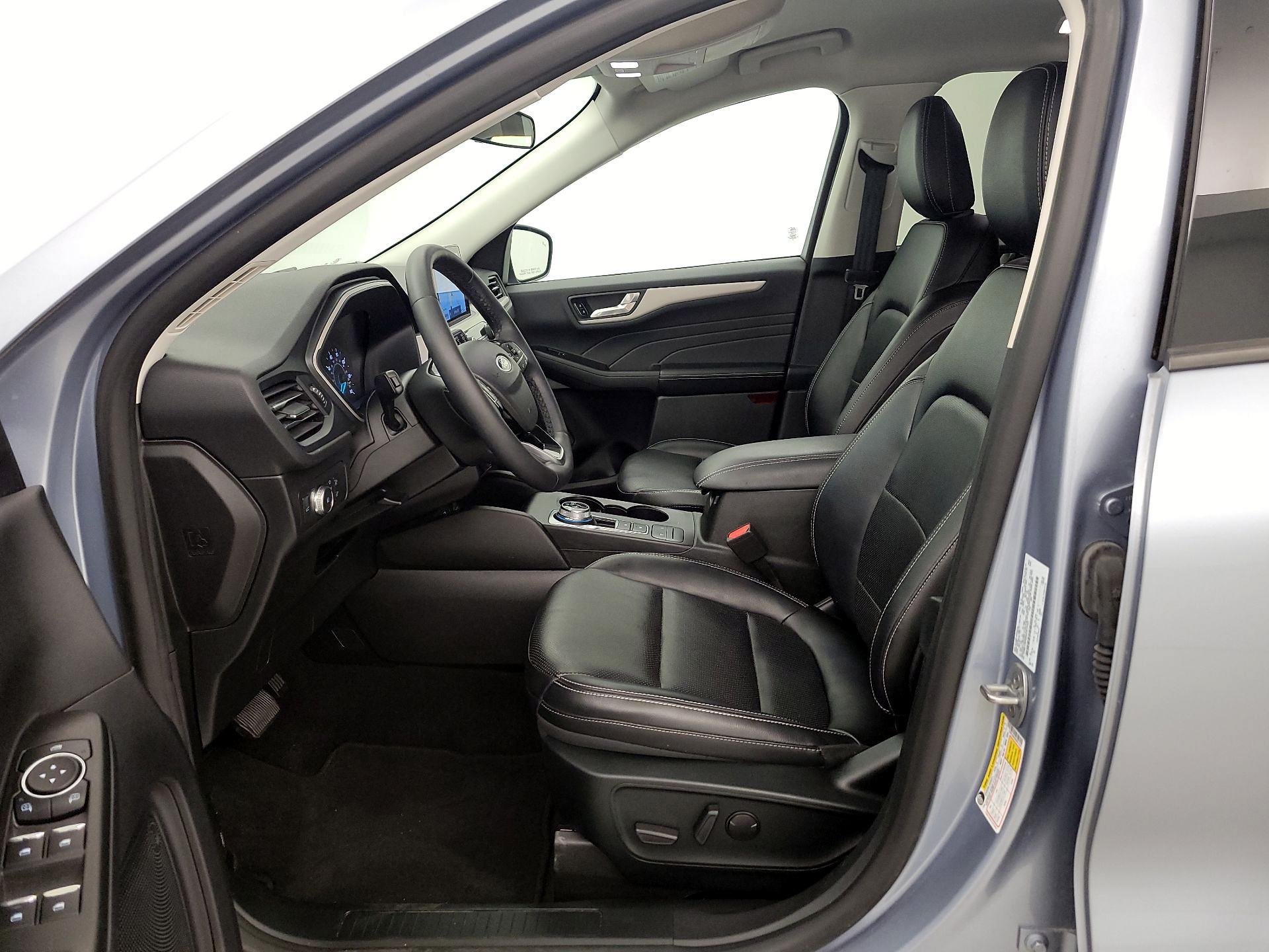 Thumbnail: 2022 Ford Escape - 11