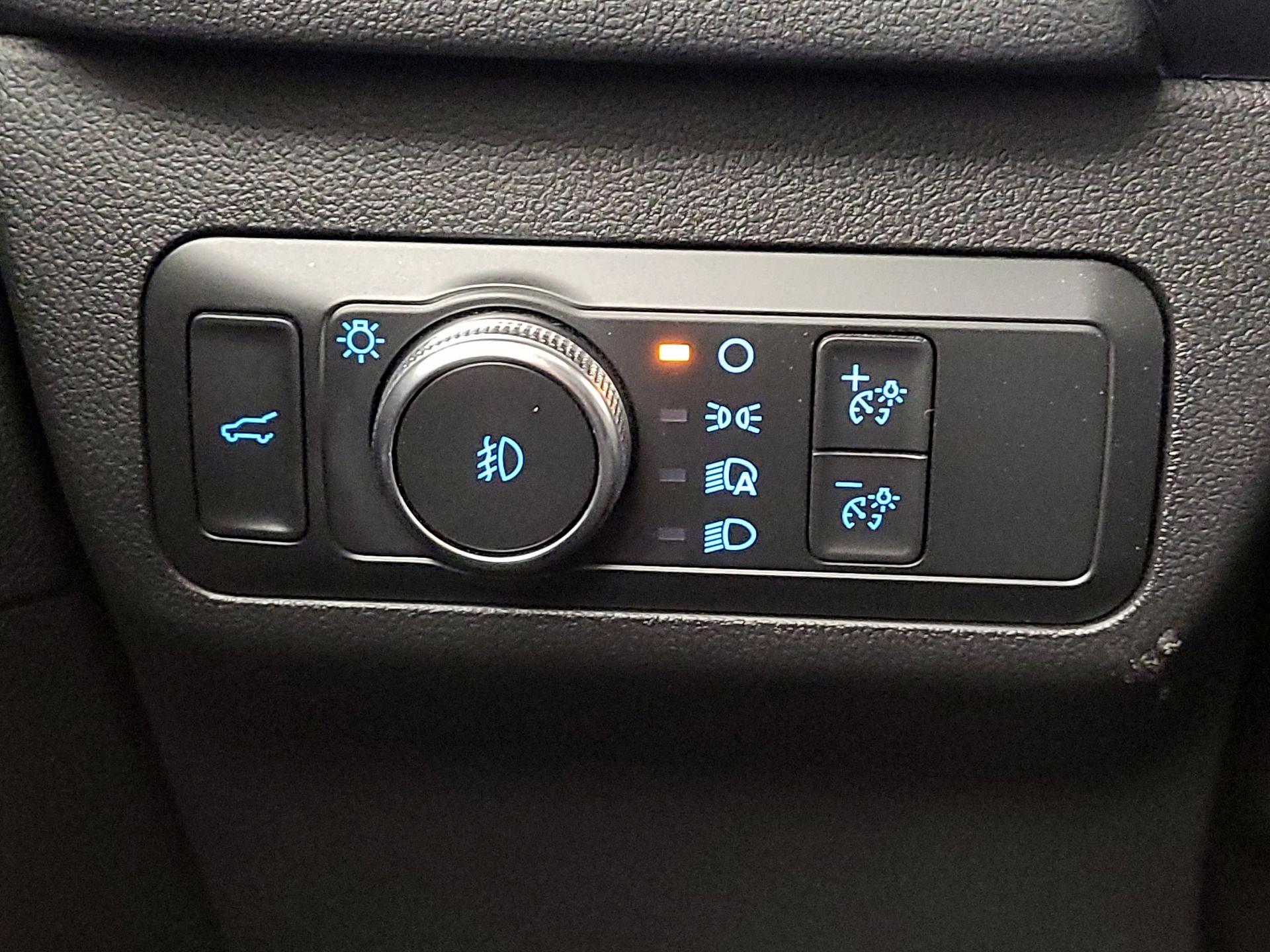 Thumbnail: 2022 Ford Escape - 13