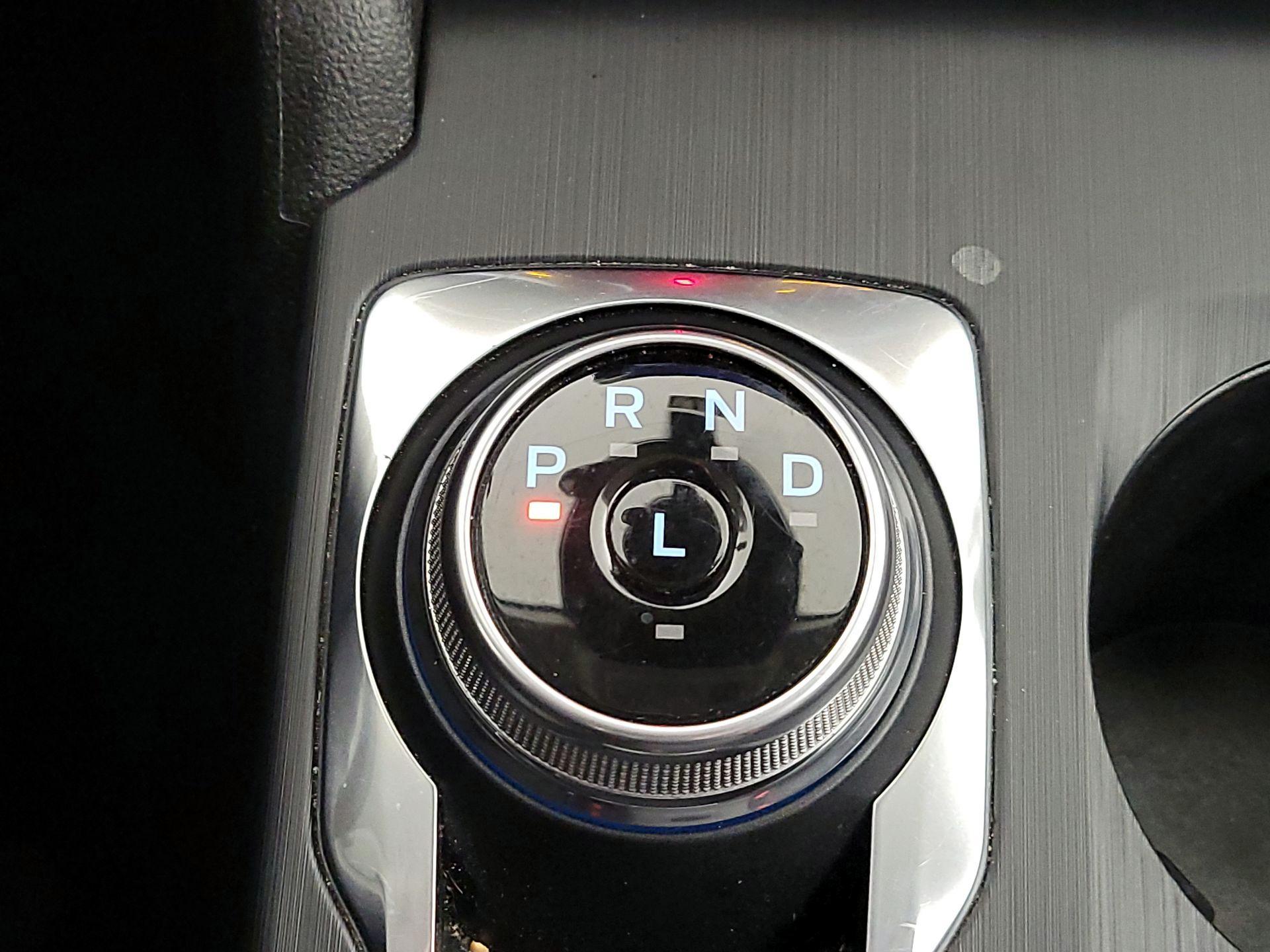 Thumbnail: 2022 Ford Escape - 17