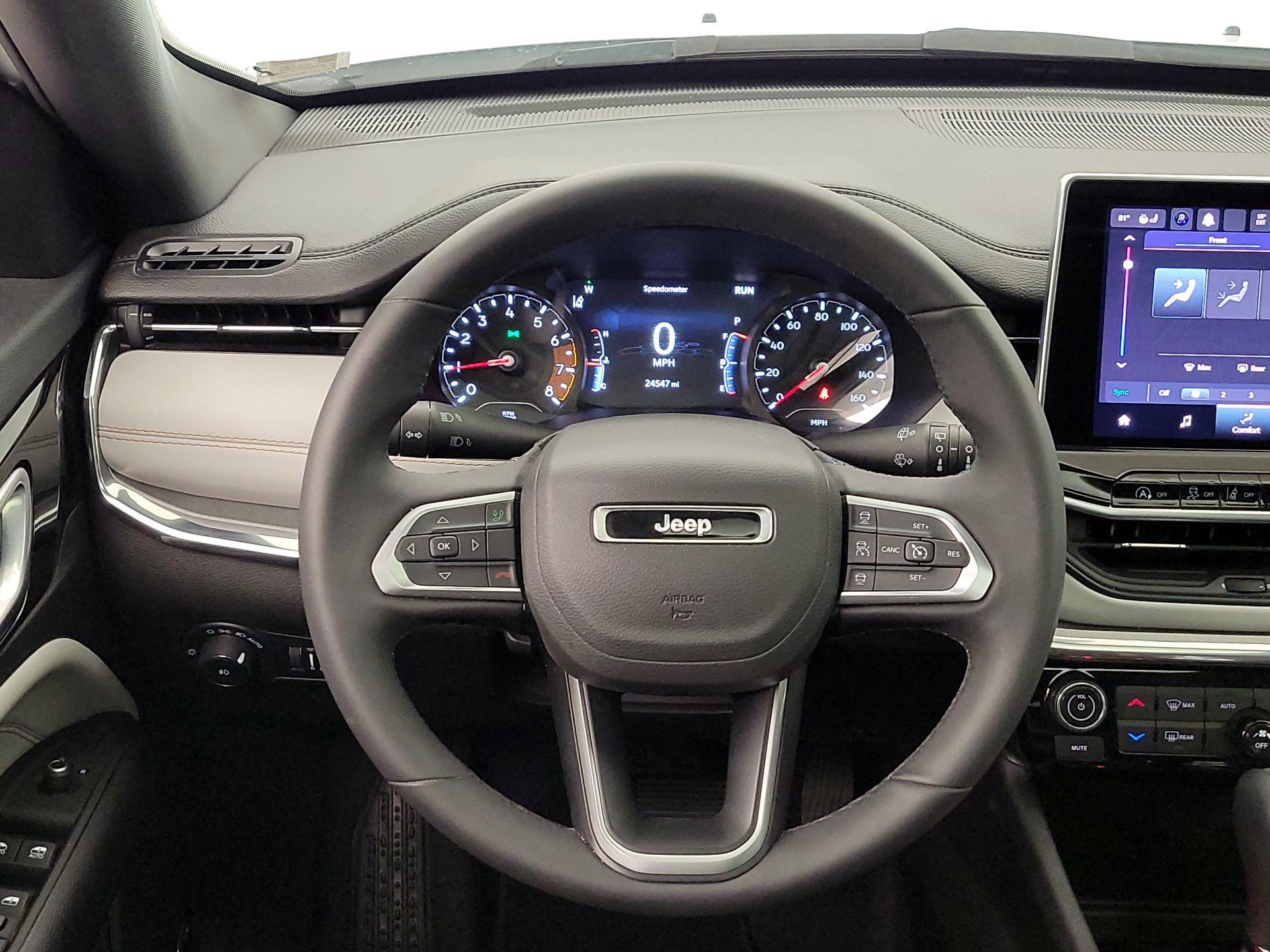 Thumbnail: 2023 Jeep Compass - 10