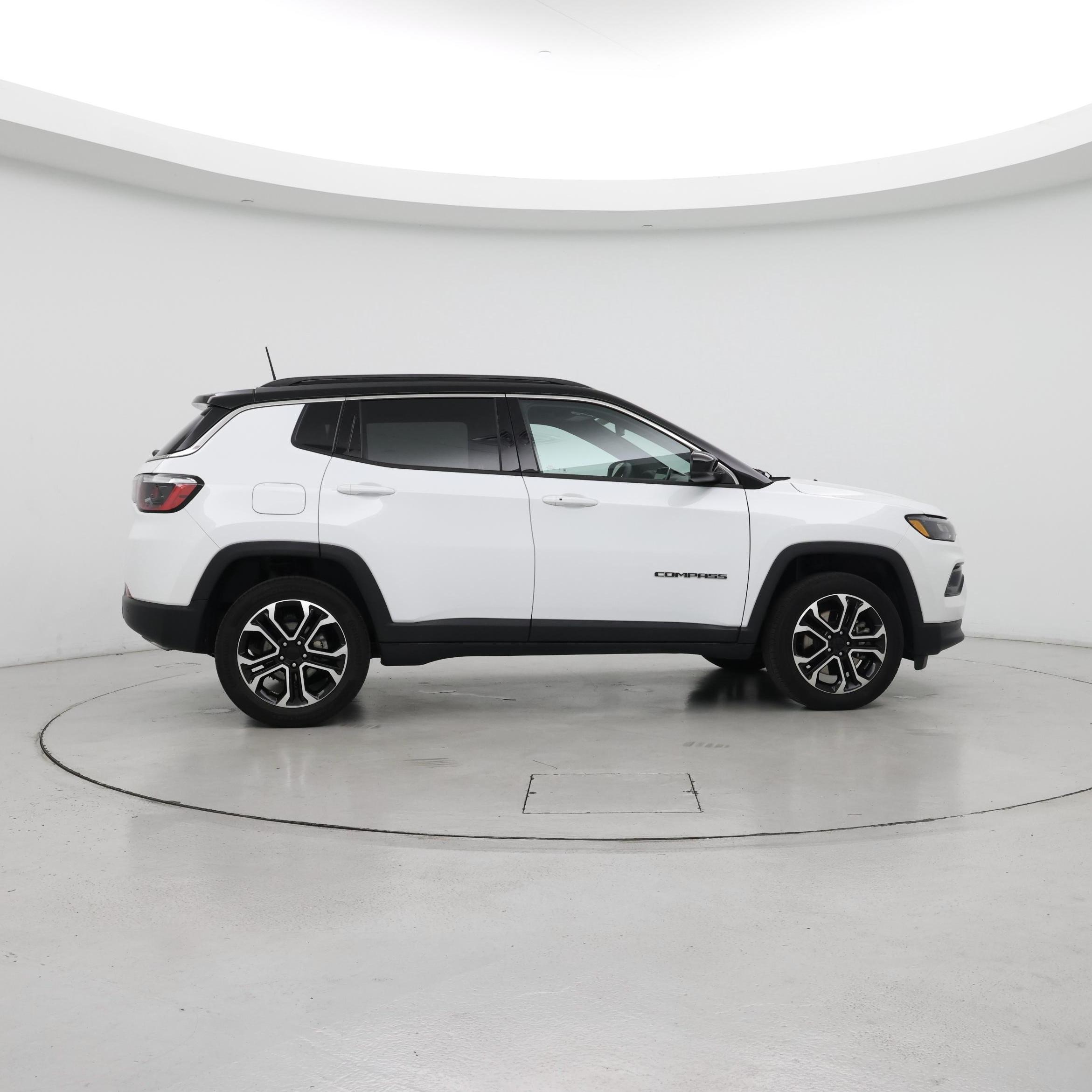 Thumbnail: 2023 Jeep Compass - 7