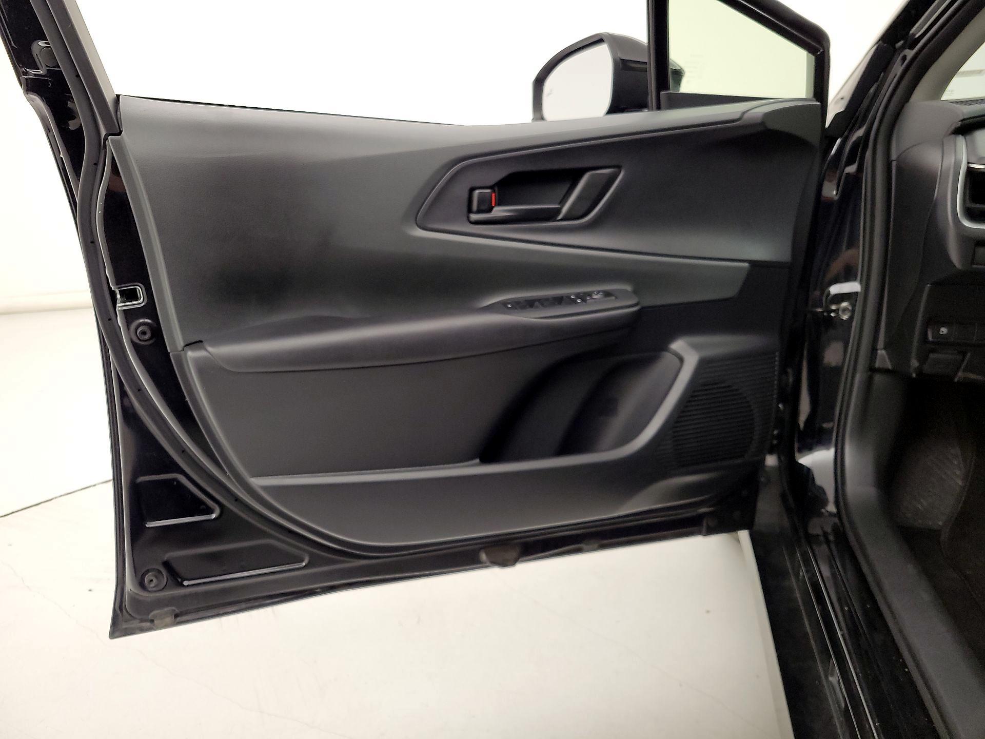 Thumbnail: 2024 Toyota Prius - 12