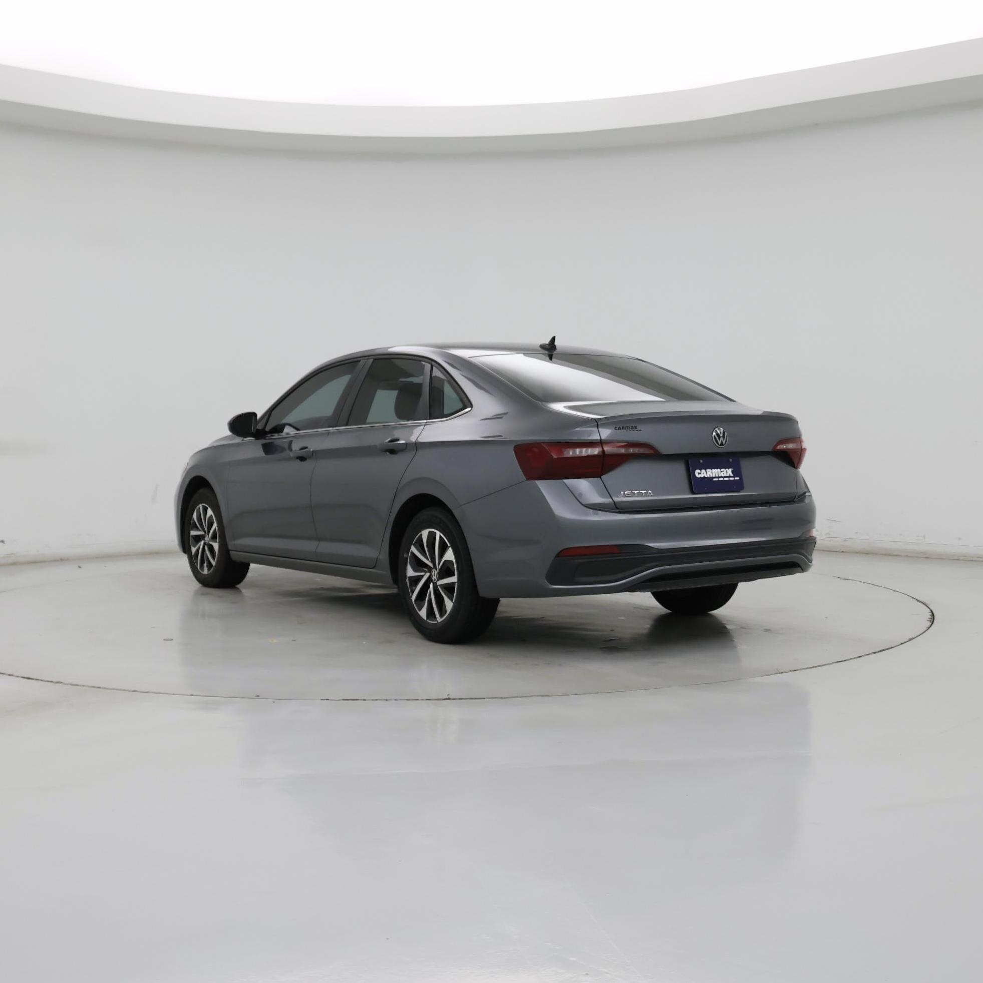 Thumbnail: 2023 Volkswagen Jetta - 2