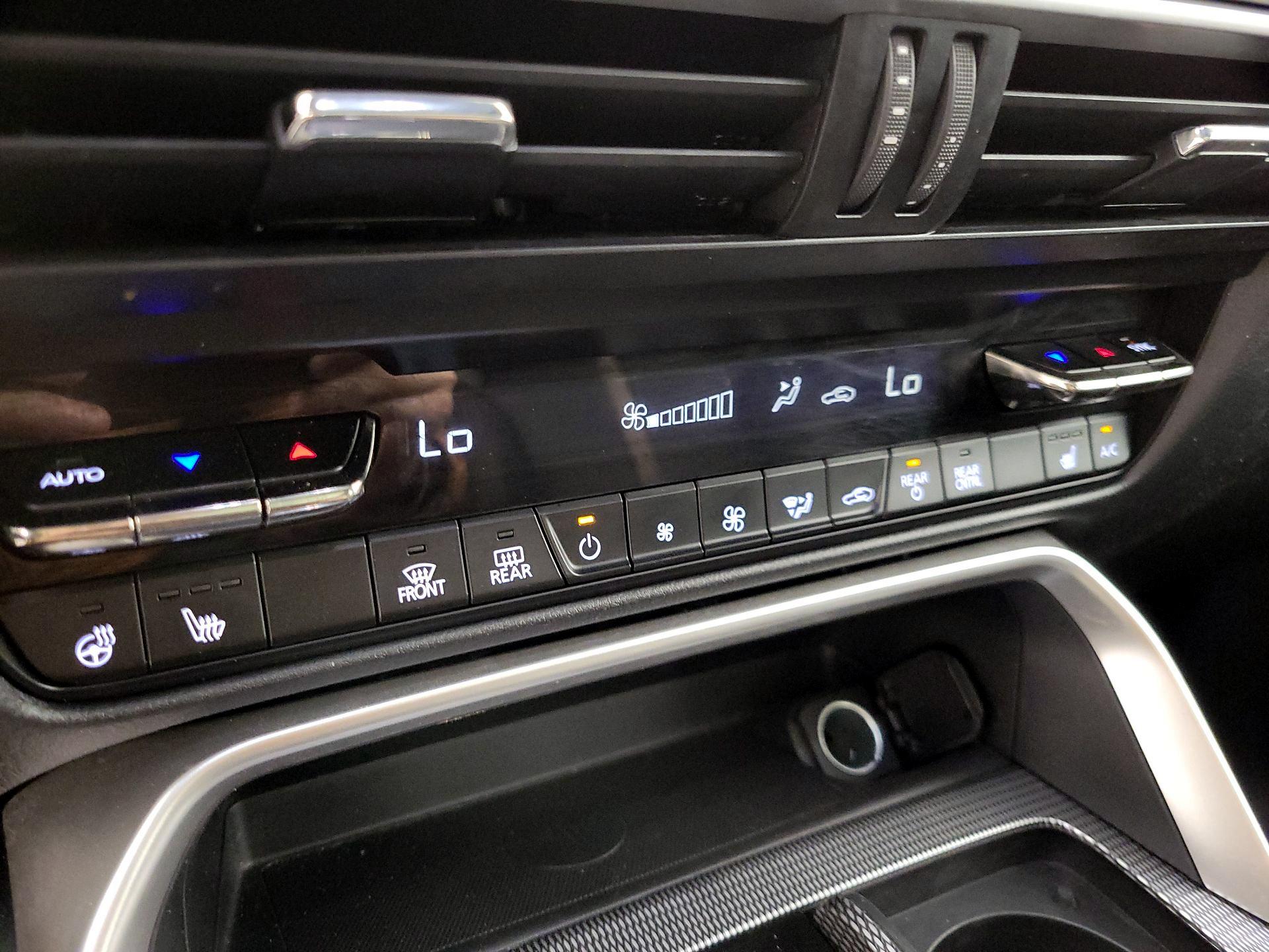 Thumbnail: 2024 Mazda CX-90 - 17