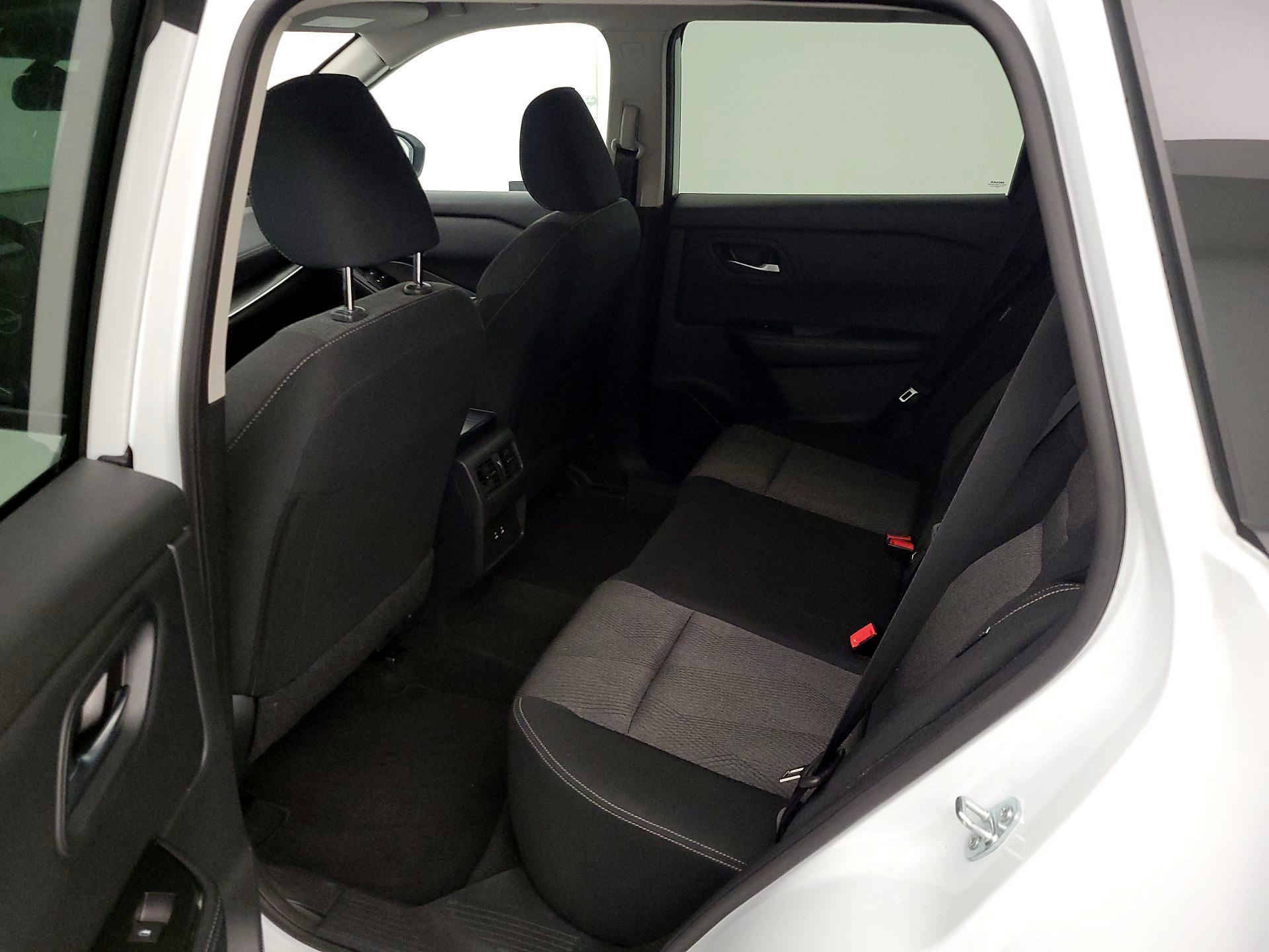 Thumbnail: 2024 Nissan Rogue - 19