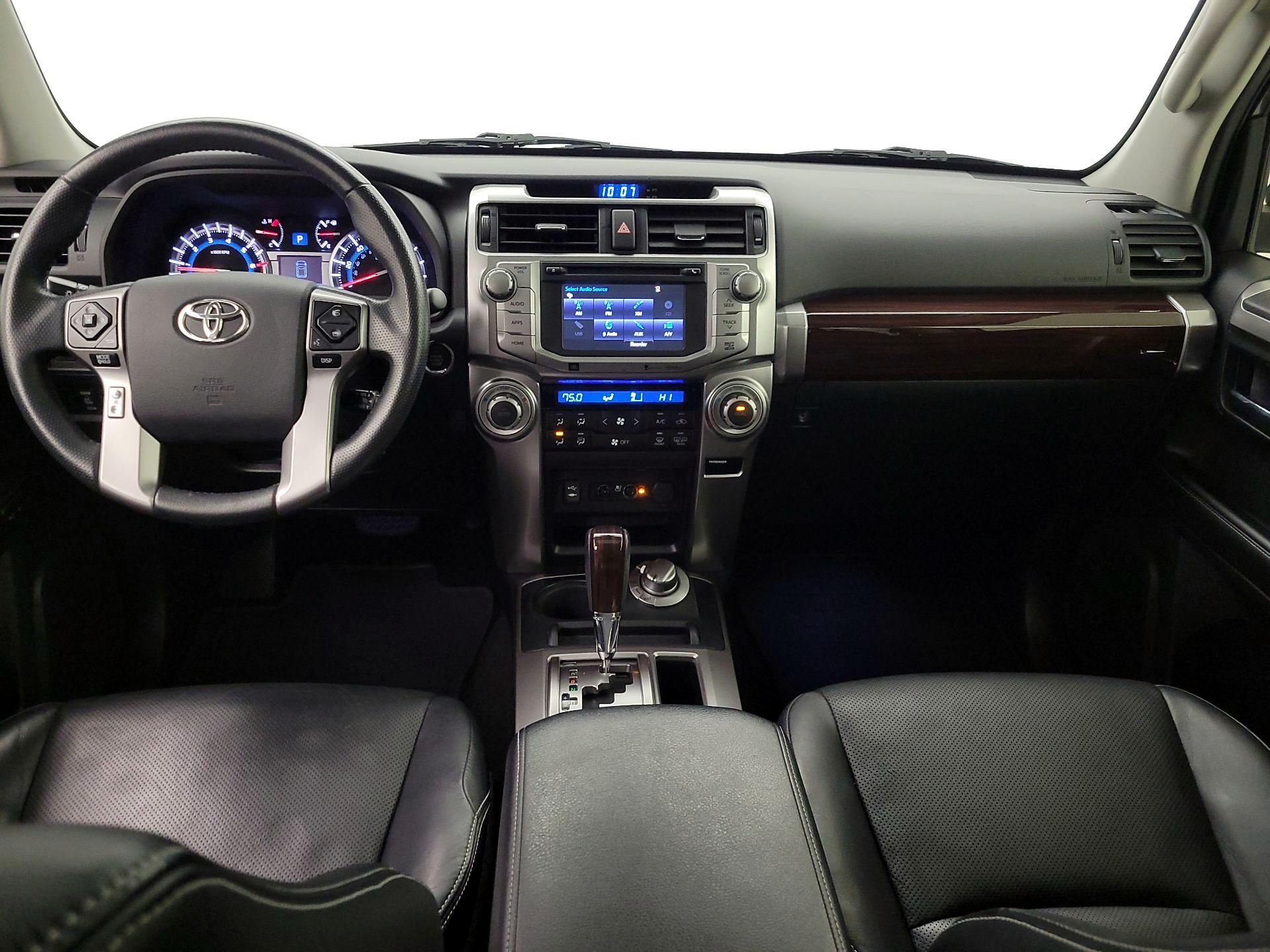 Thumbnail: 2014 Toyota 4Runner - 9