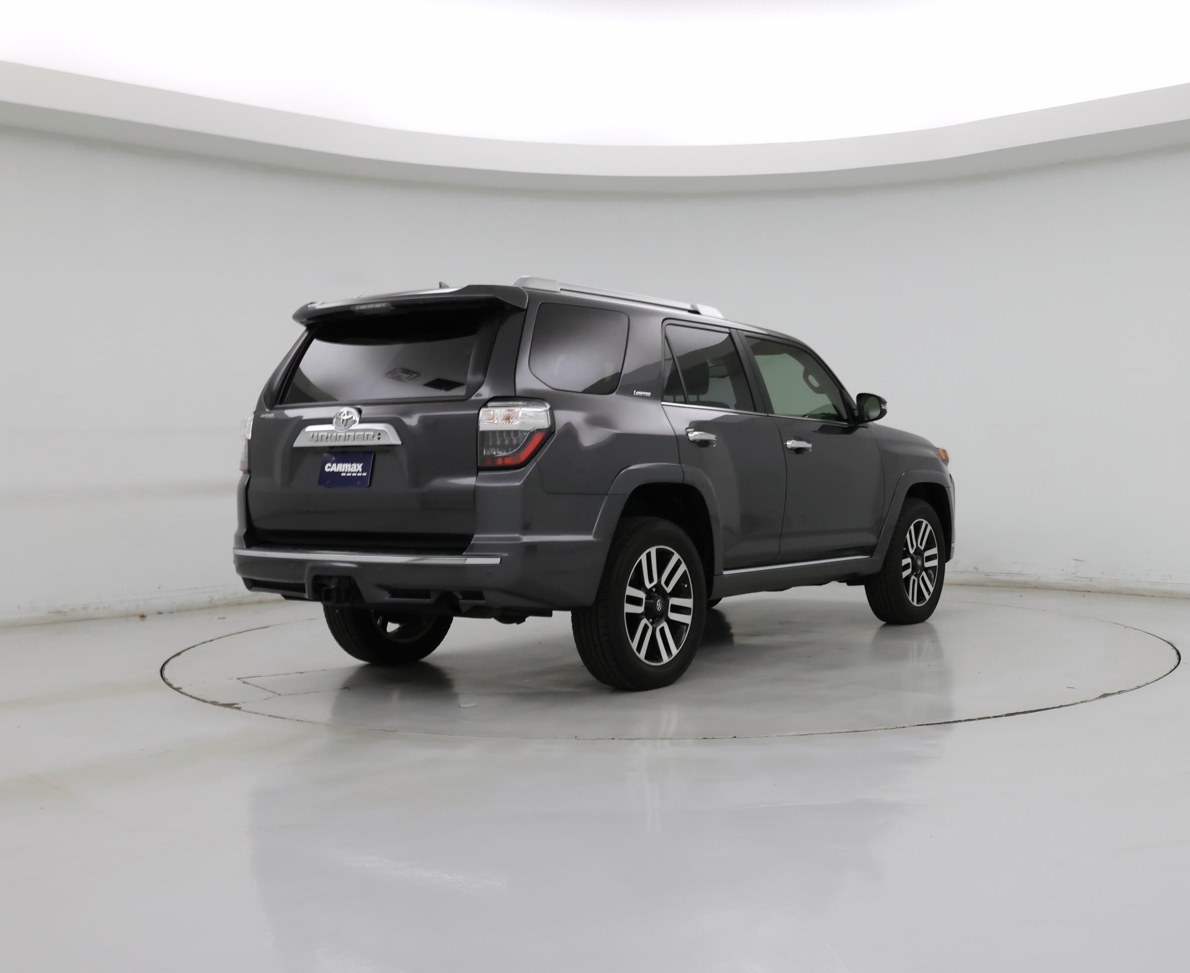 Thumbnail: 2014 Toyota 4Runner - 8