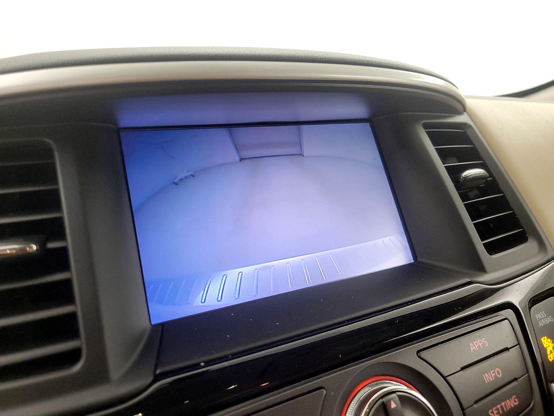 Thumbnail: 2018 Nissan Pathfinder - 14