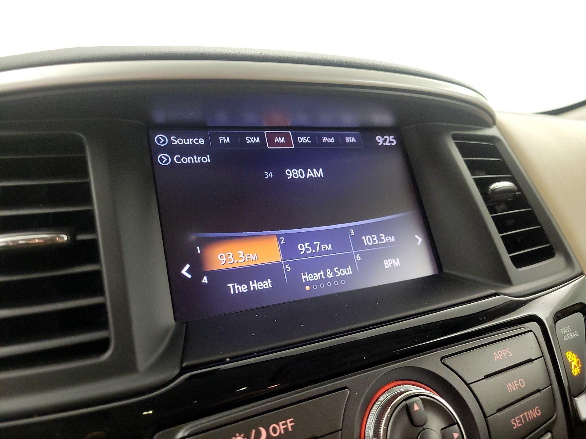 Thumbnail: 2018 Nissan Pathfinder - 15