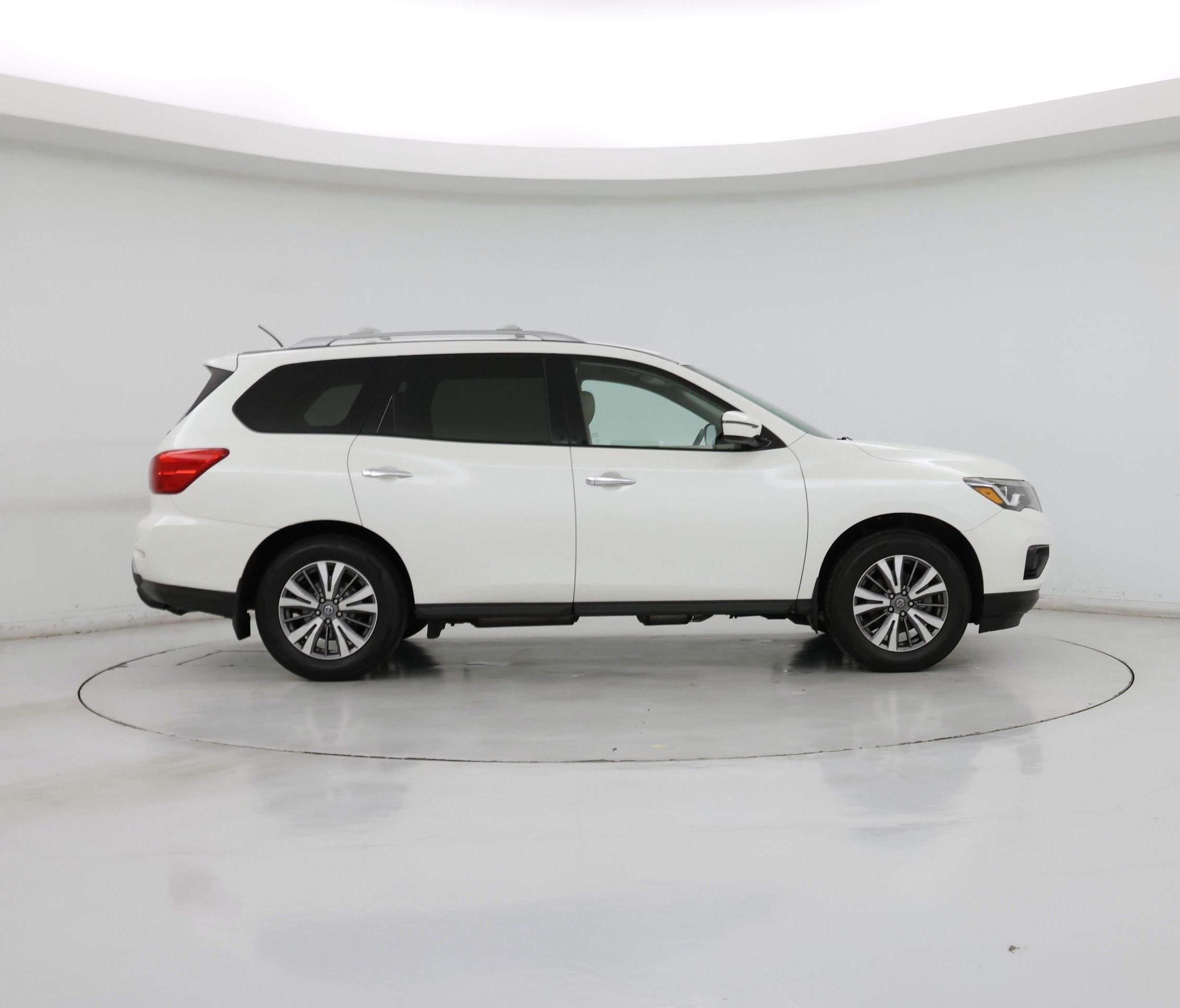 Thumbnail: 2018 Nissan Pathfinder - 7