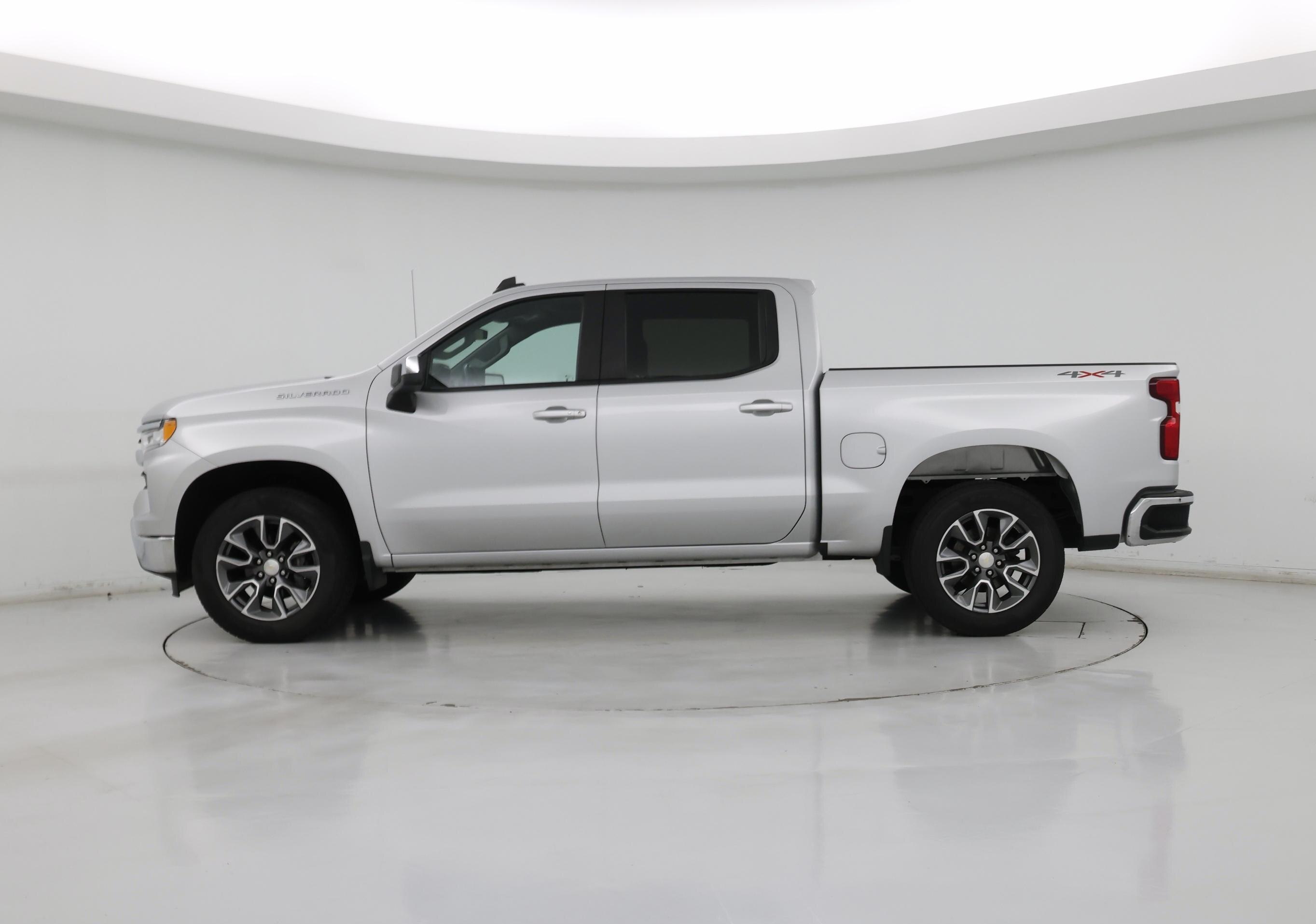 Thumbnail: 2022 Chevrolet Silverado 1500 - 3