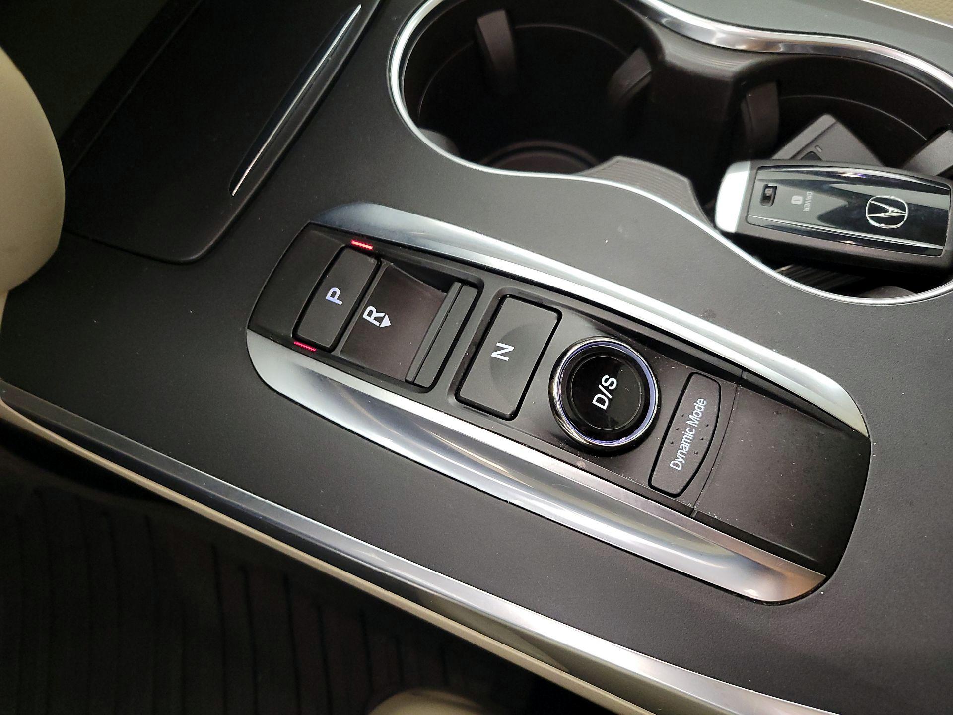 Thumbnail: 2018 Acura MDX - 17